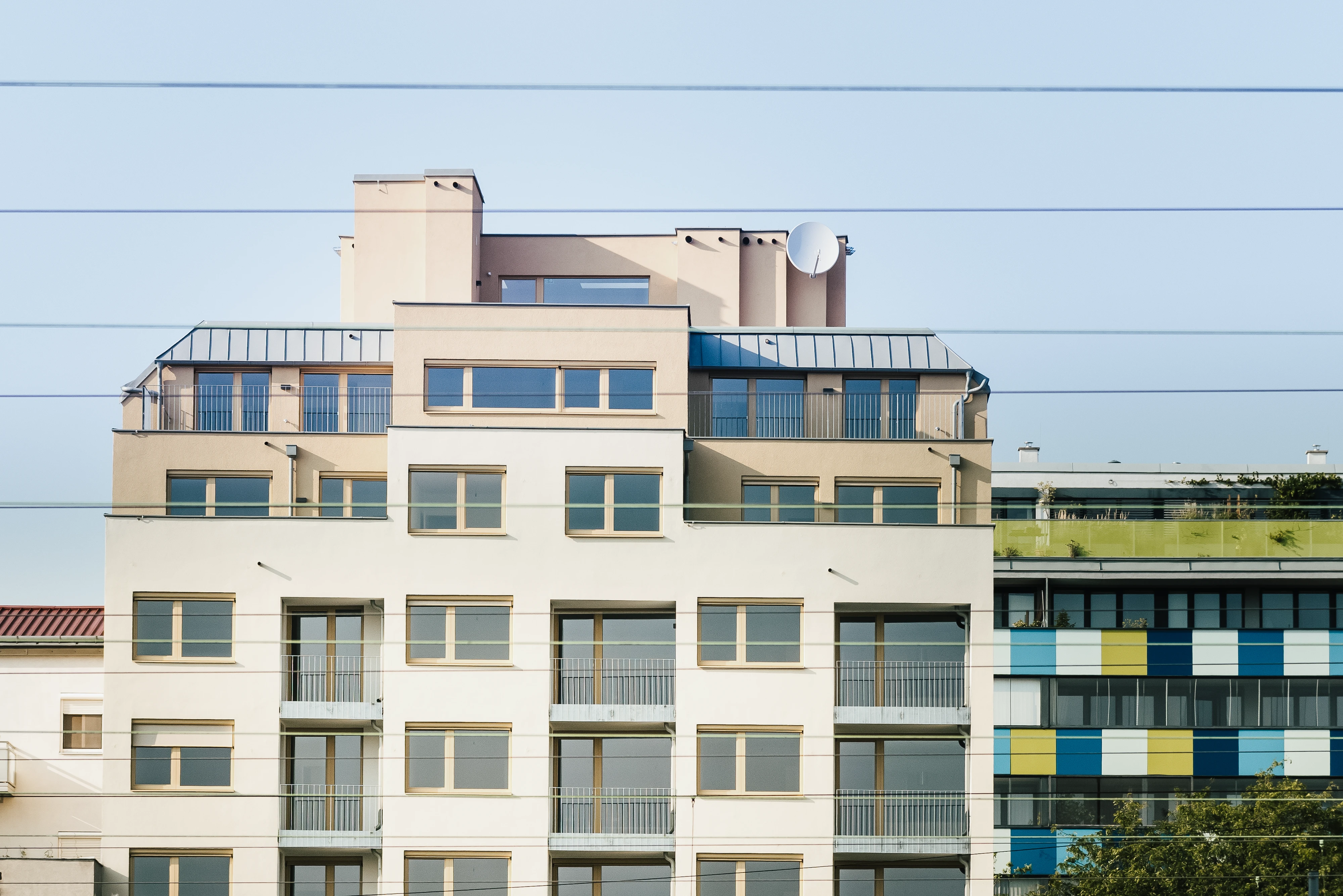 Ansicht modernes Wohninvestment von Außen