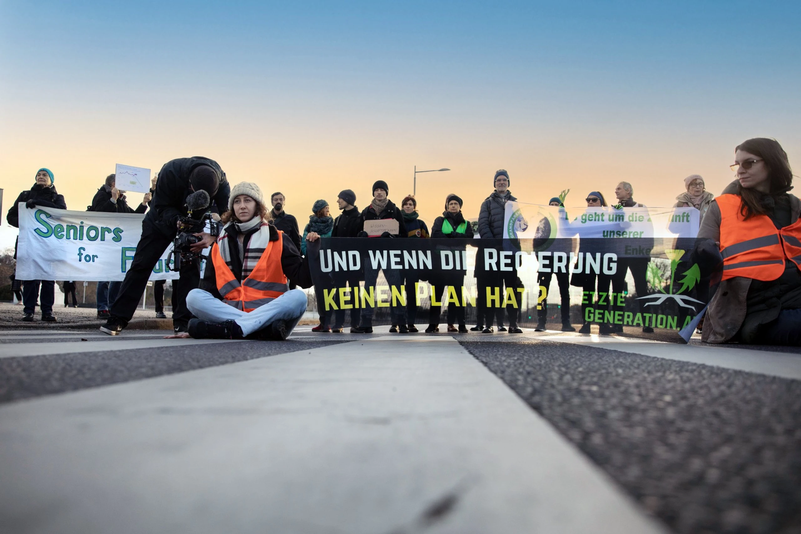 © Elke Mayr Blurred image background