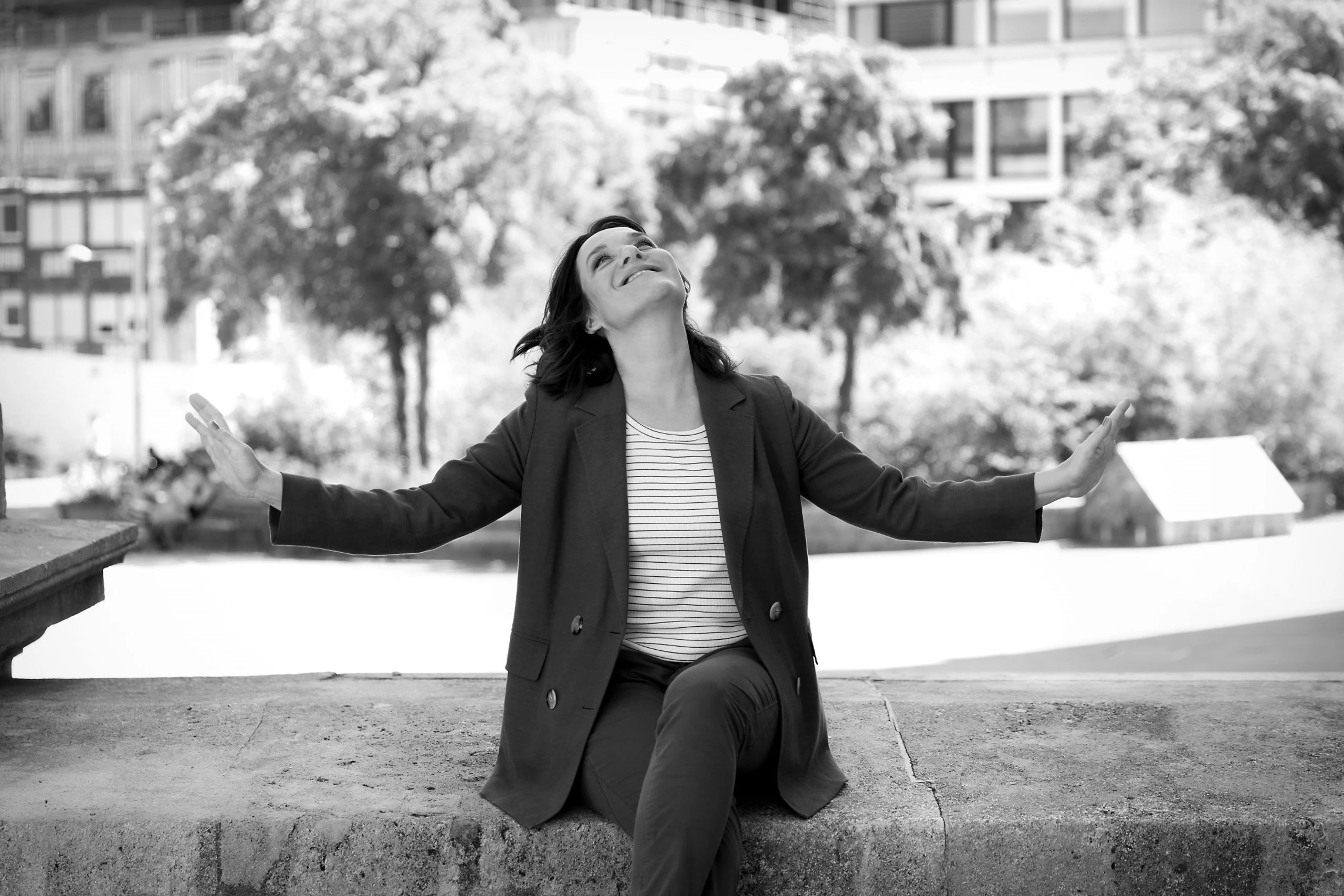 © Elke Mayr Blurred image background