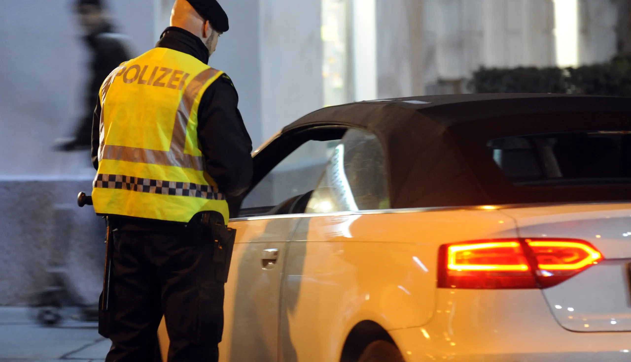 40 Pkw-Lenker mehr als fünfmal ohne &quot;Schein&quot; erwischt.