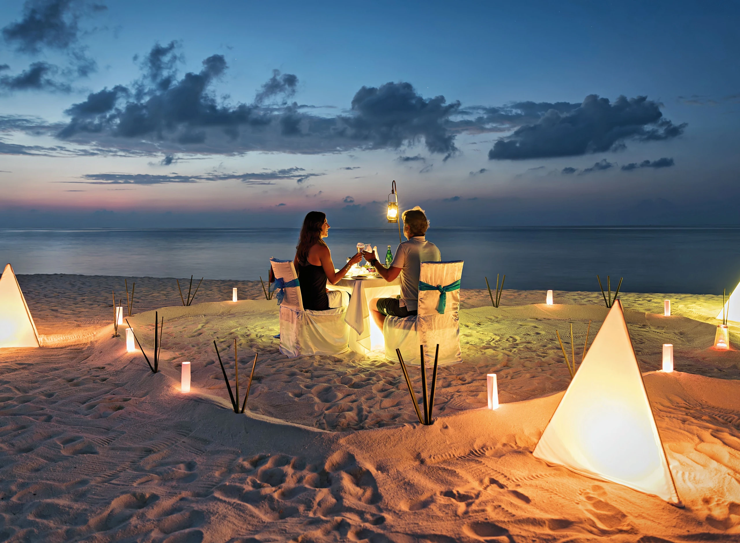 © Österreichisches Verkehrsbüro AG Blurred image background