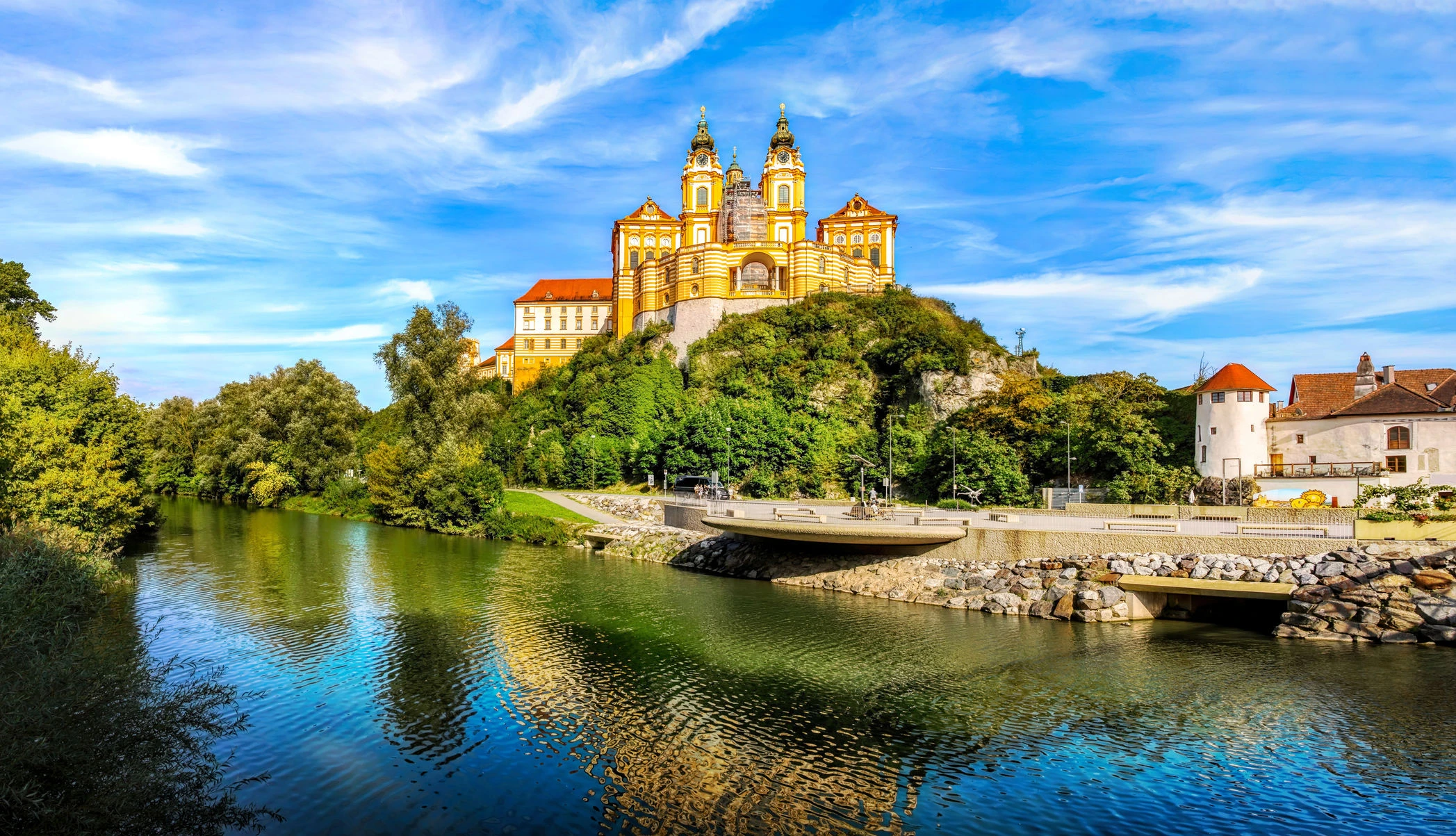 Das Stift Melk ist ein beliebtes Ausflugsziel in Niederösterreich.