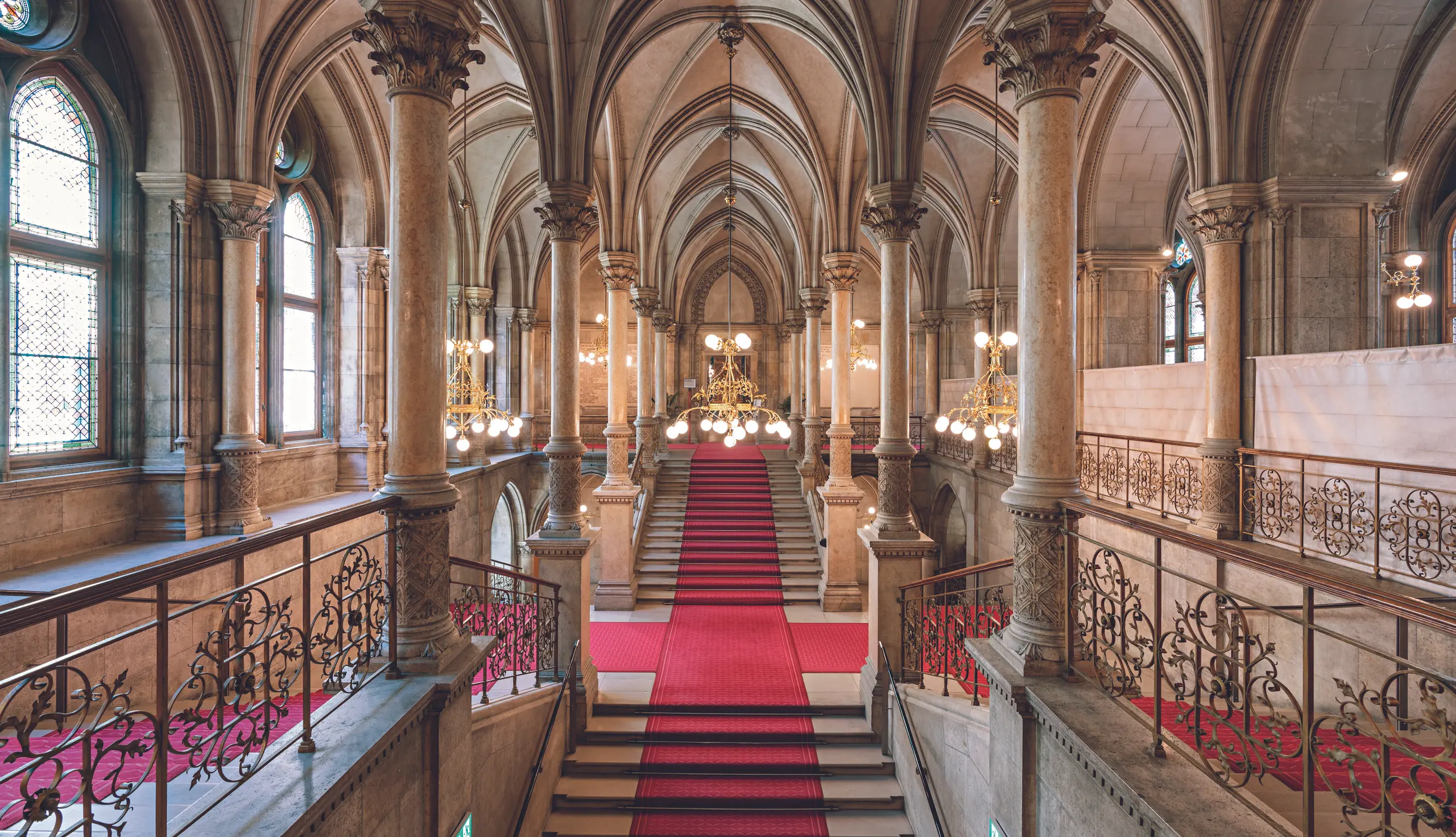 Machtdemonstration - Die Geschichte und Geschichten aus dem Wiener Rathaus