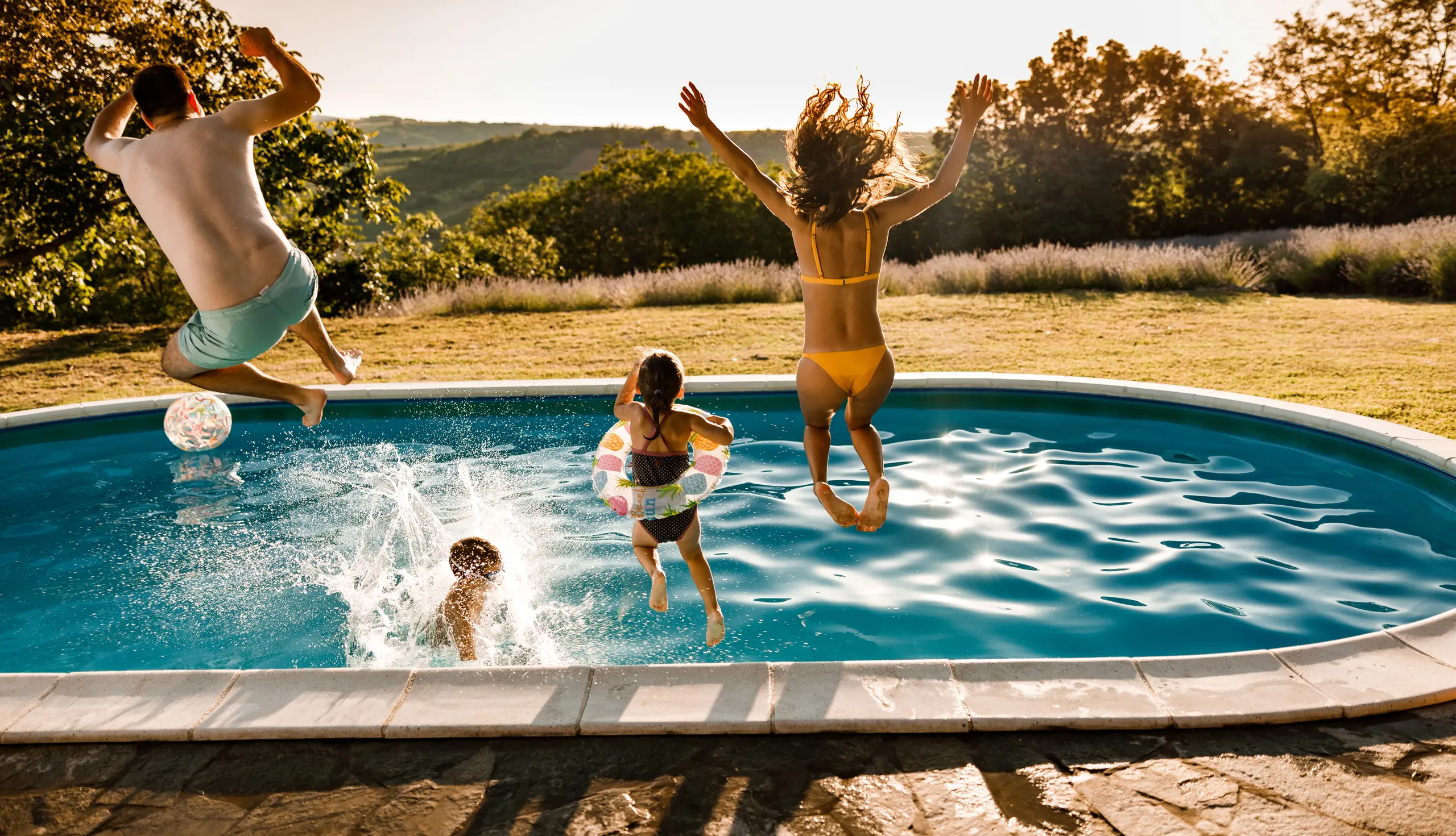 Pool bauen im Garten