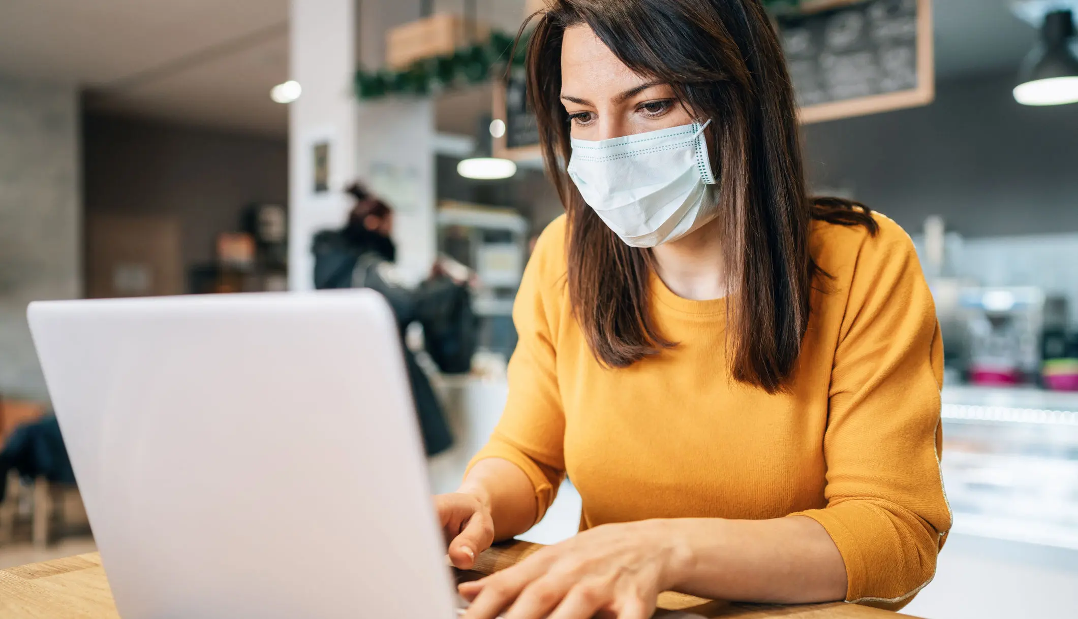 Coronavirus - Mund-Nasen-Schutzmaske: Das sollten Sie wissen