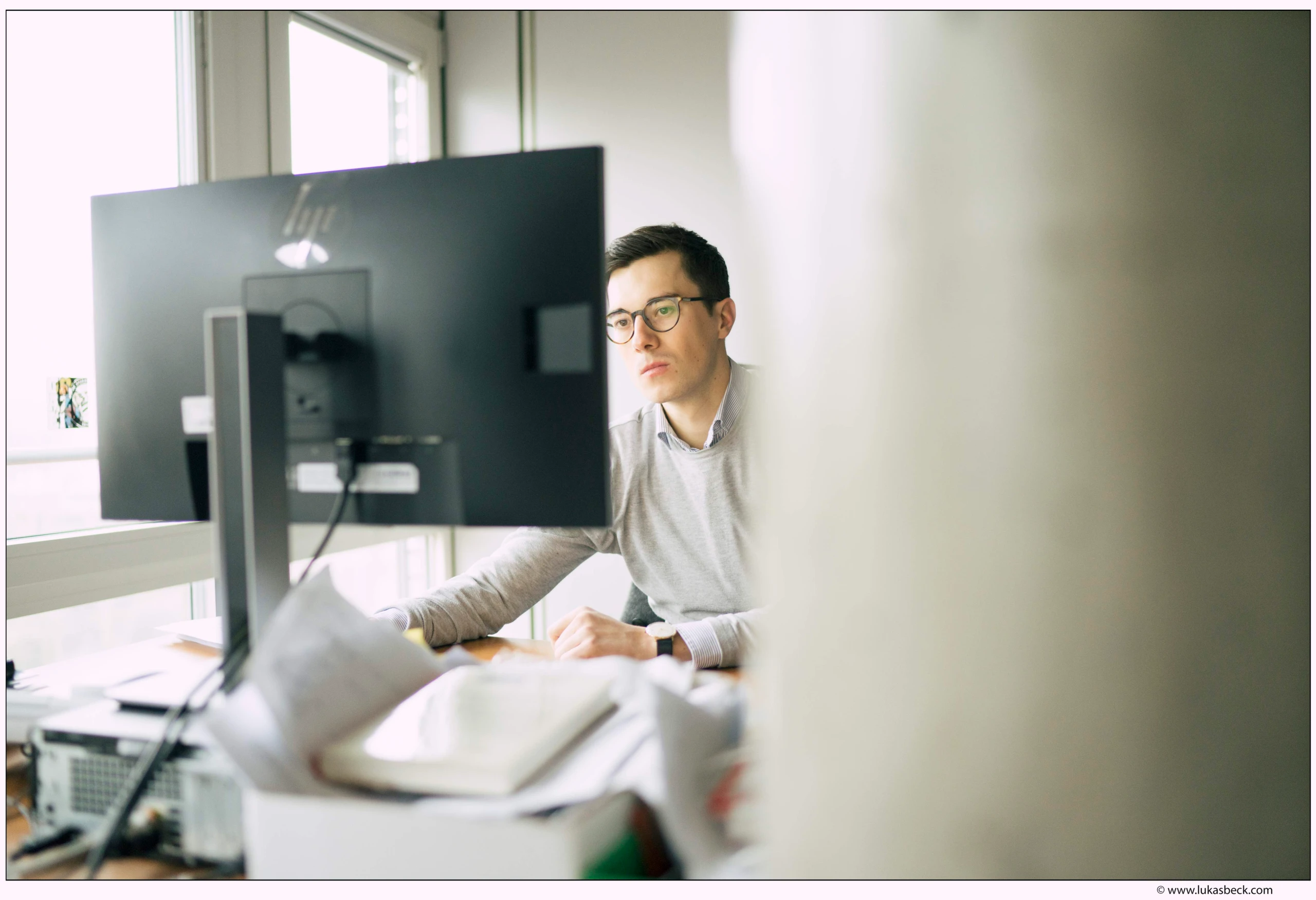 © lukas beck Blurred image background