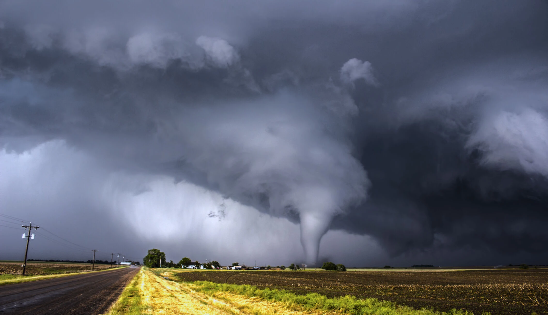 Ein Tornado in Kansas, USA.