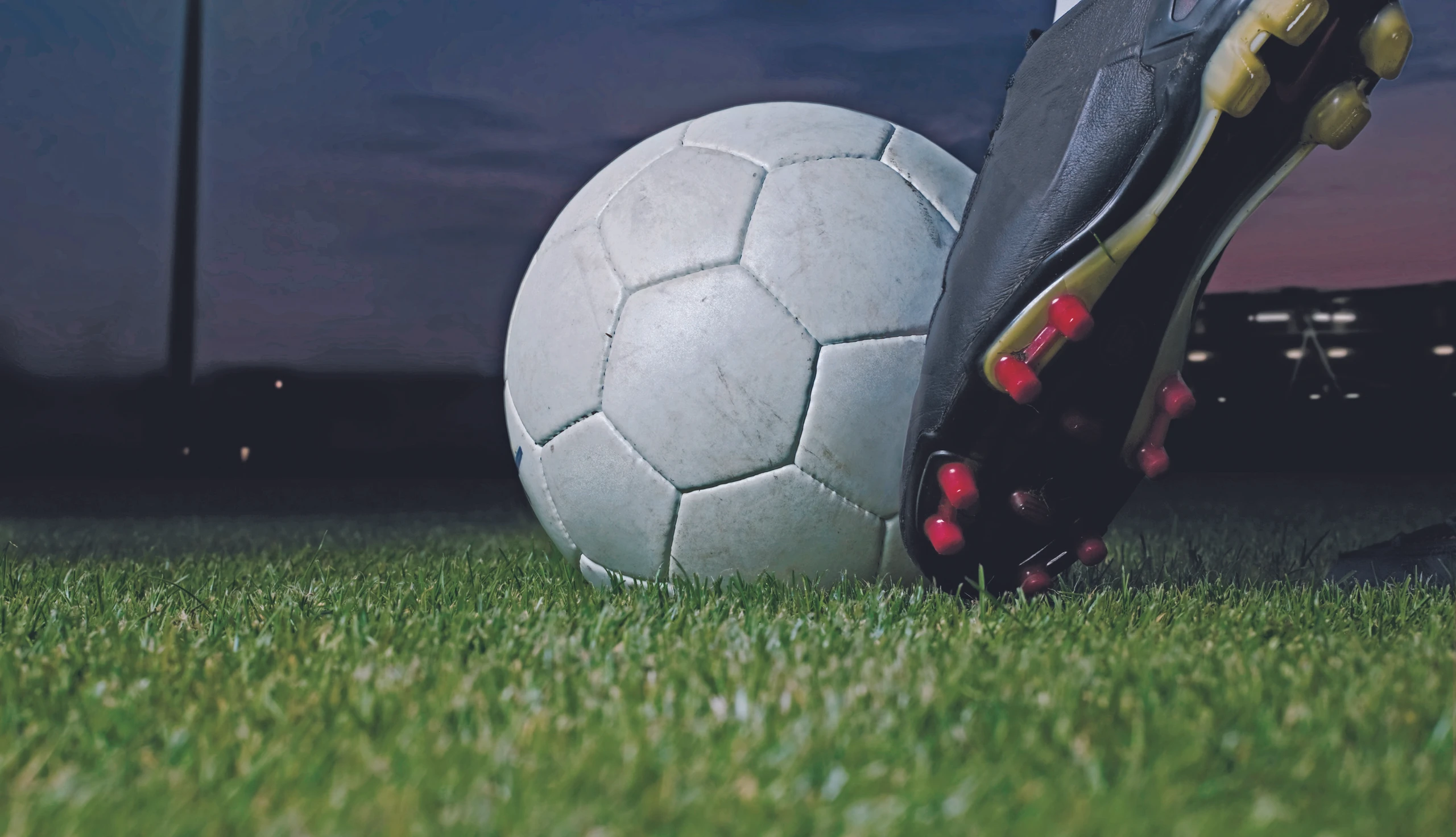 Fußball: Das dreckige Geschäft