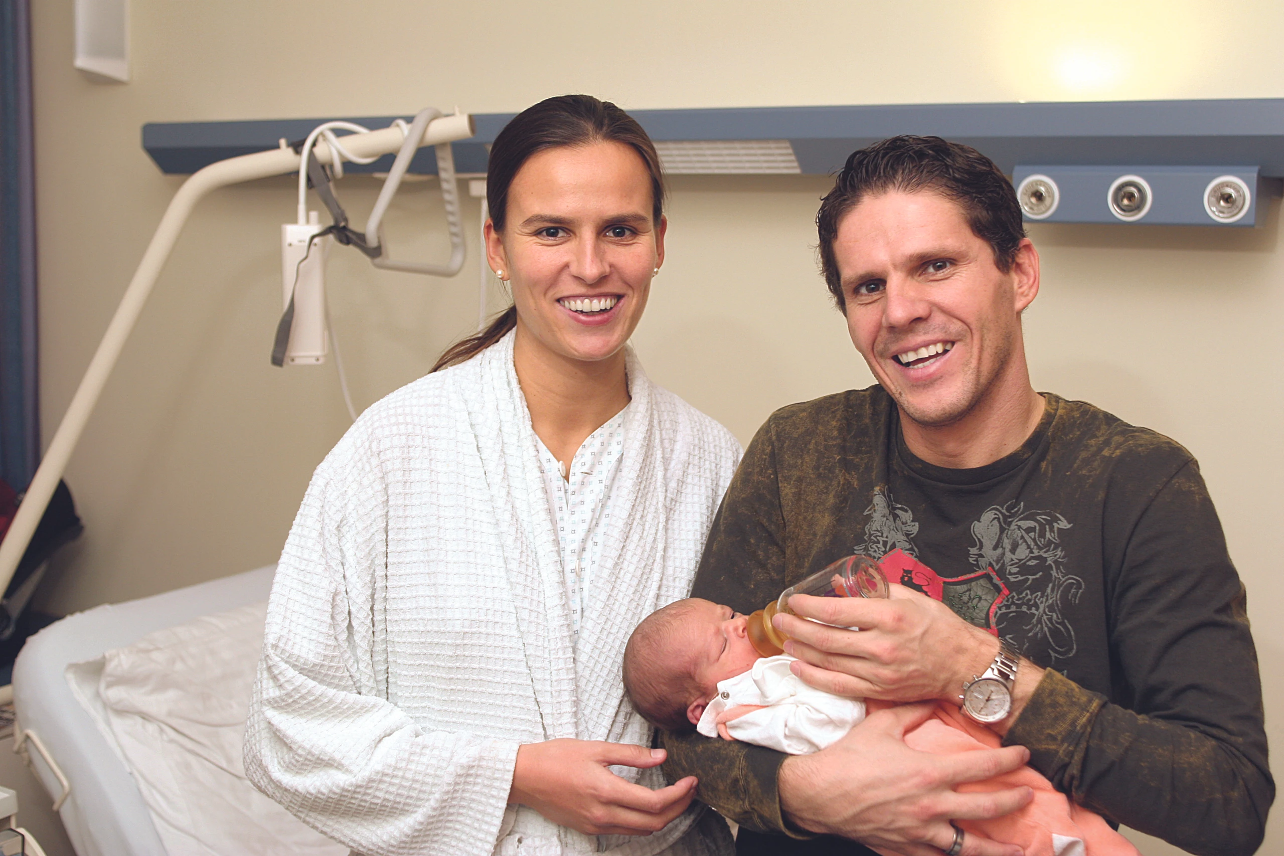 © News Zach - Kiesling Roman Auftrag Blurred image background