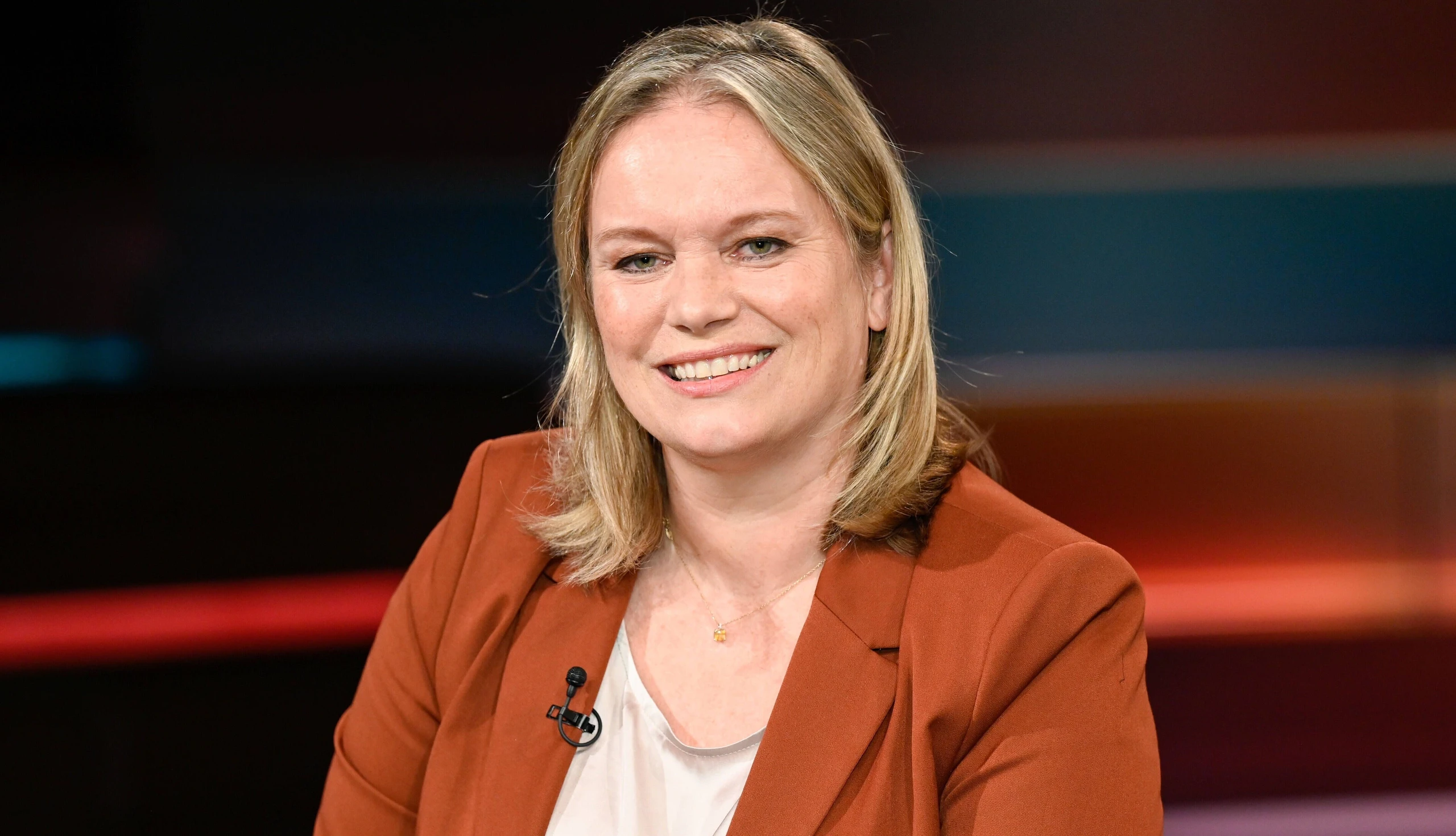 Corinna Milborn: Journalistin, Moderatorin und Autorin