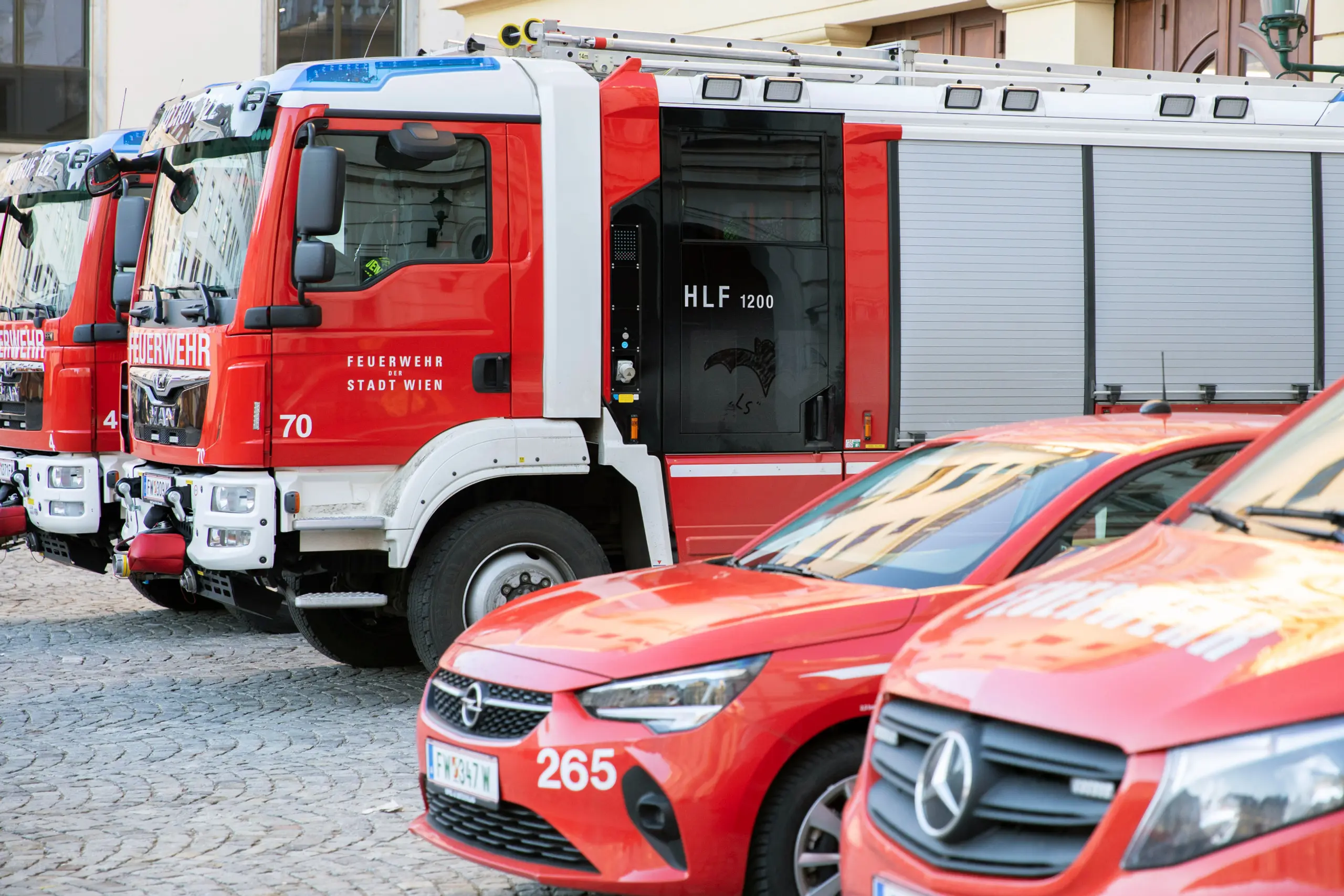 Rosenbauer, international führender Feuerwehr-Ausstatter