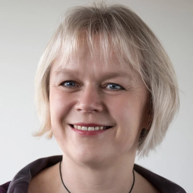 Renate Pelzguter