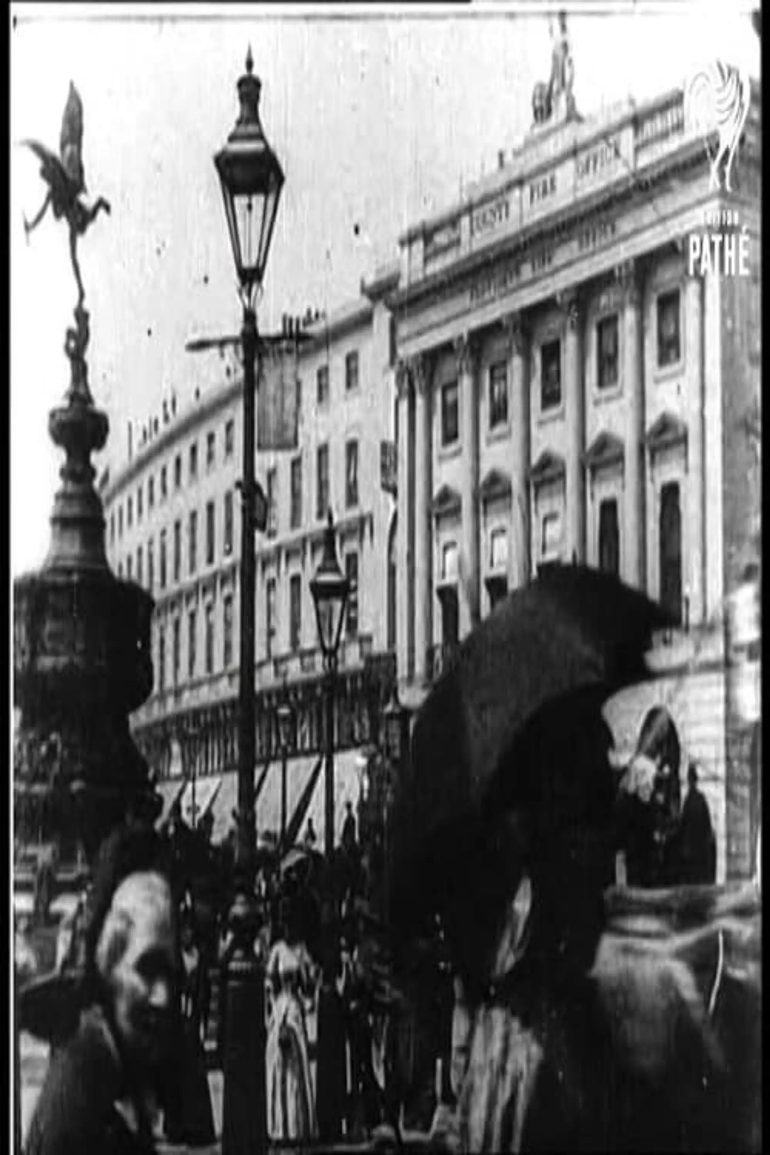 Leisurely Pedestrians, Open Topped Buses and Hansom Cabs with Trotting Horses