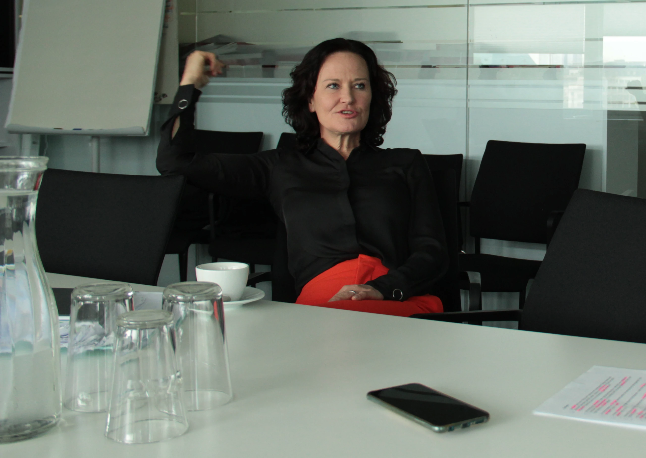 © News.at Blurred image background