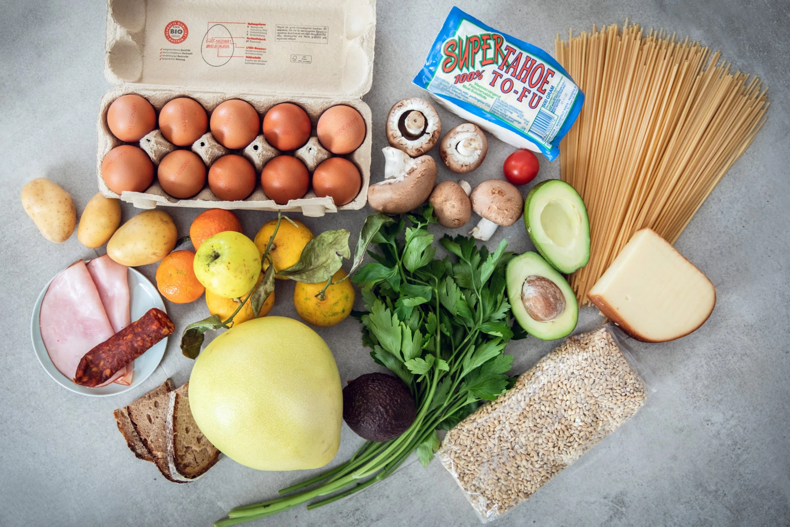 © Elke Mayr Blurred image background