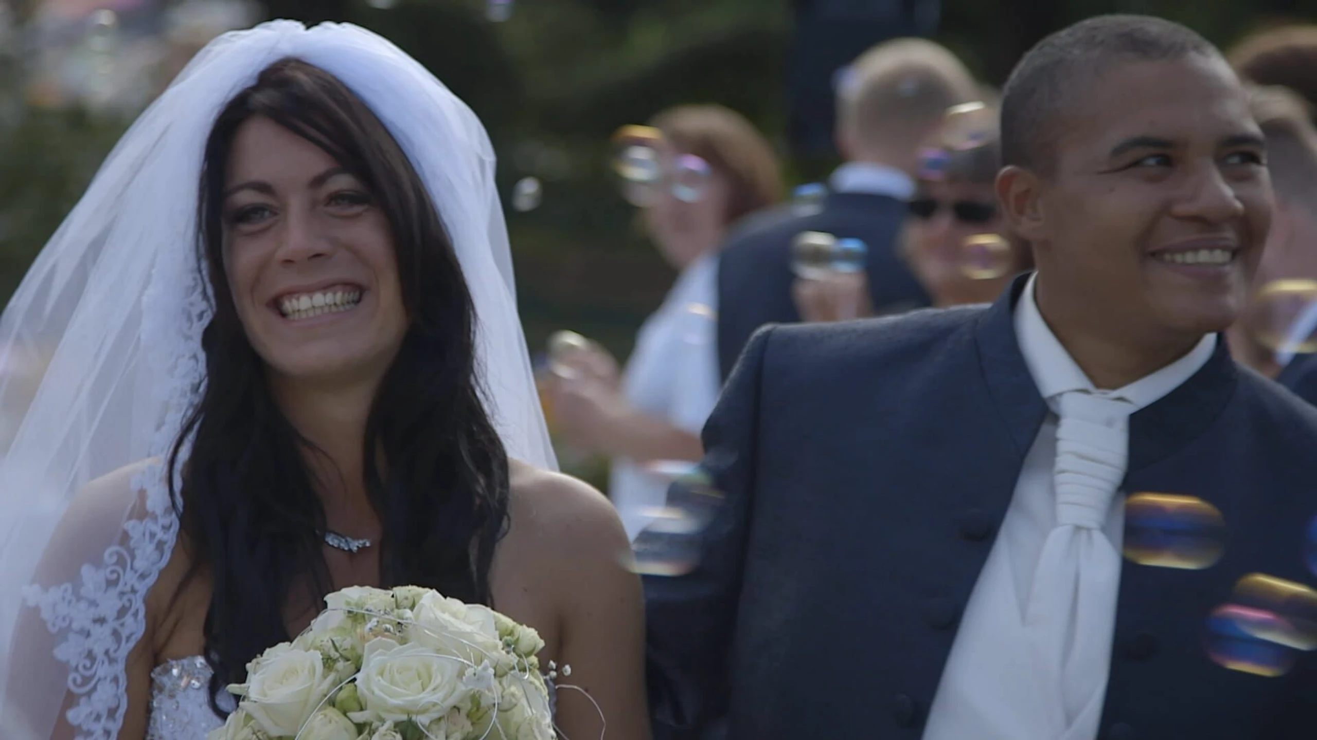 Wie die Liebe geht · 4 Paare.8 Jahre.
