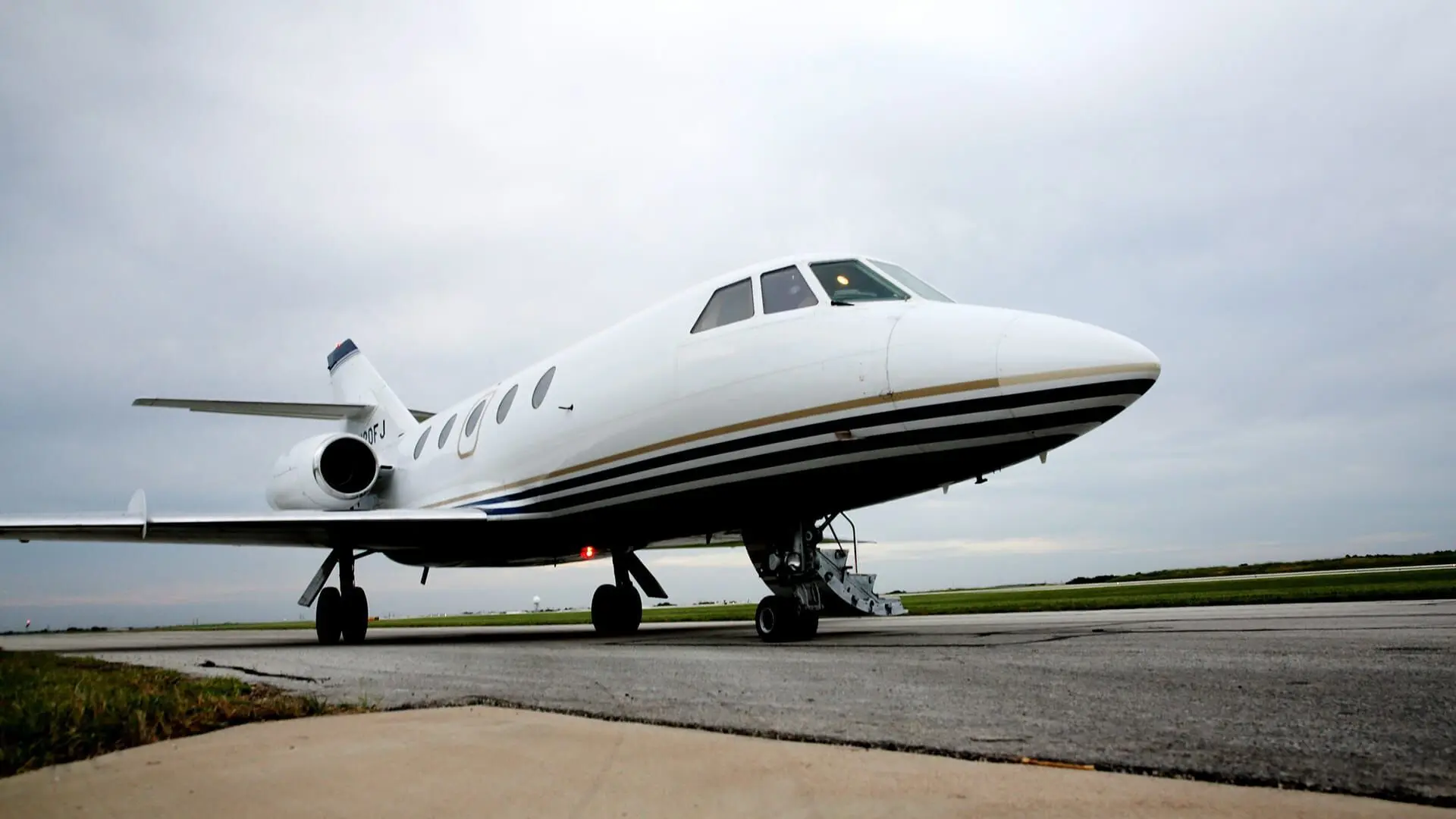 Airplane Repo - Die Inkasso-Piloten