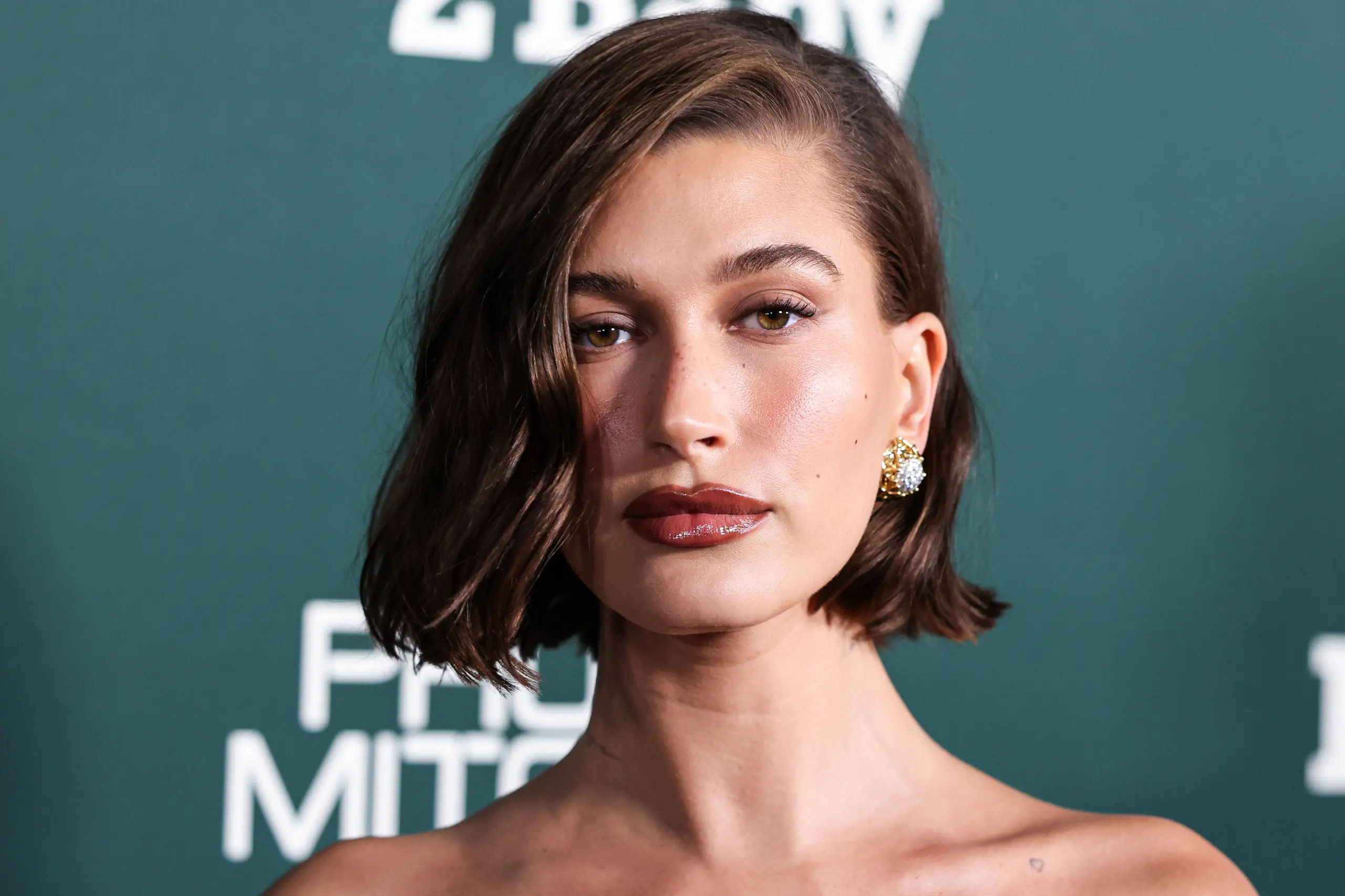 Hailey Bieber 2024