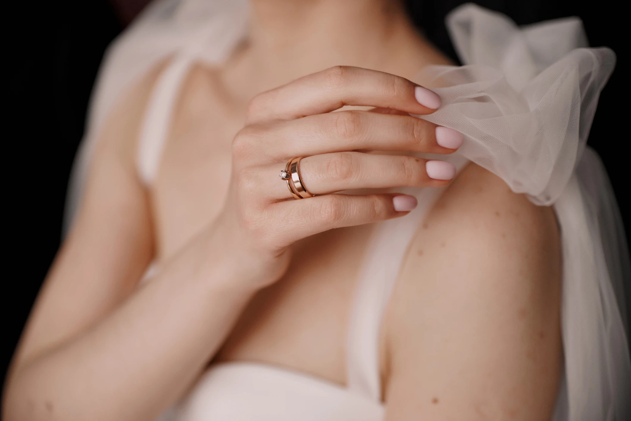 Hochzeitsnägel-Trends 2024