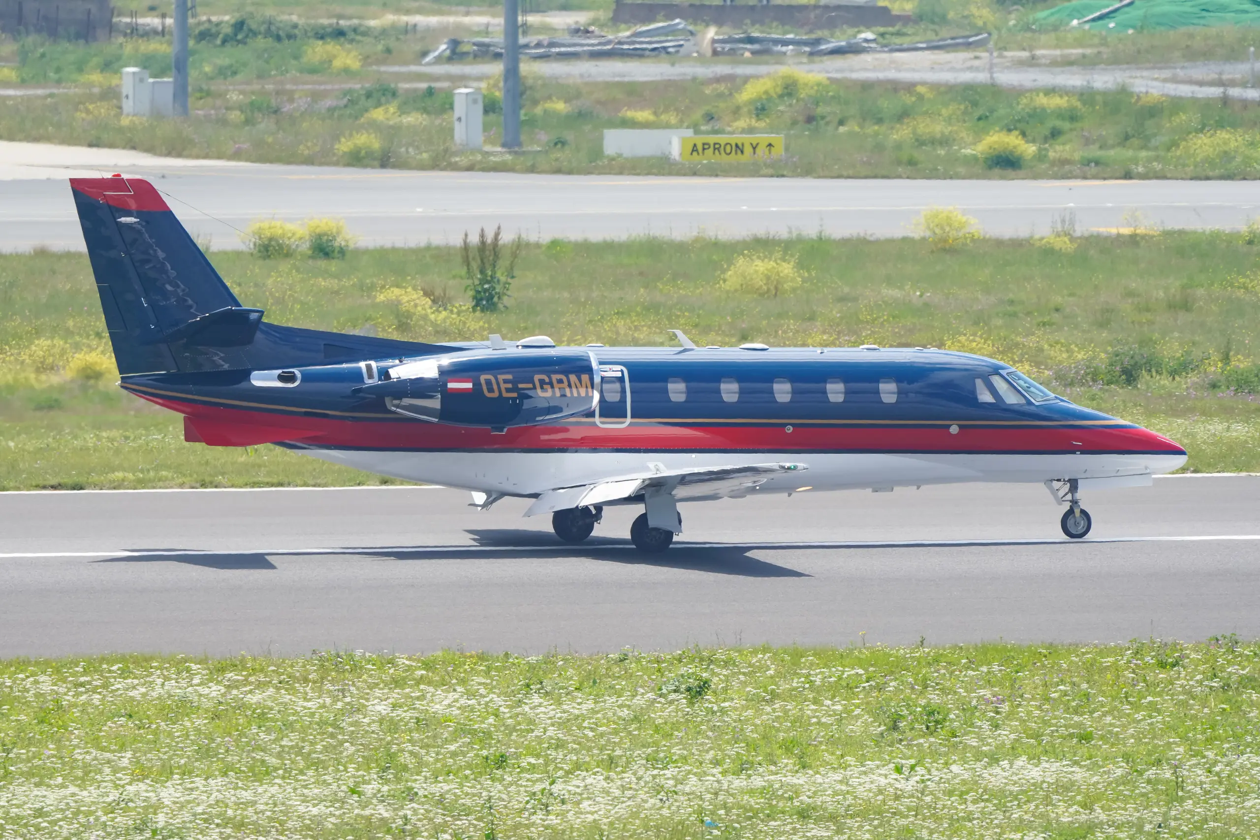 Swarovski-Fluglinie "Tyrolean Jet Services" verkauft