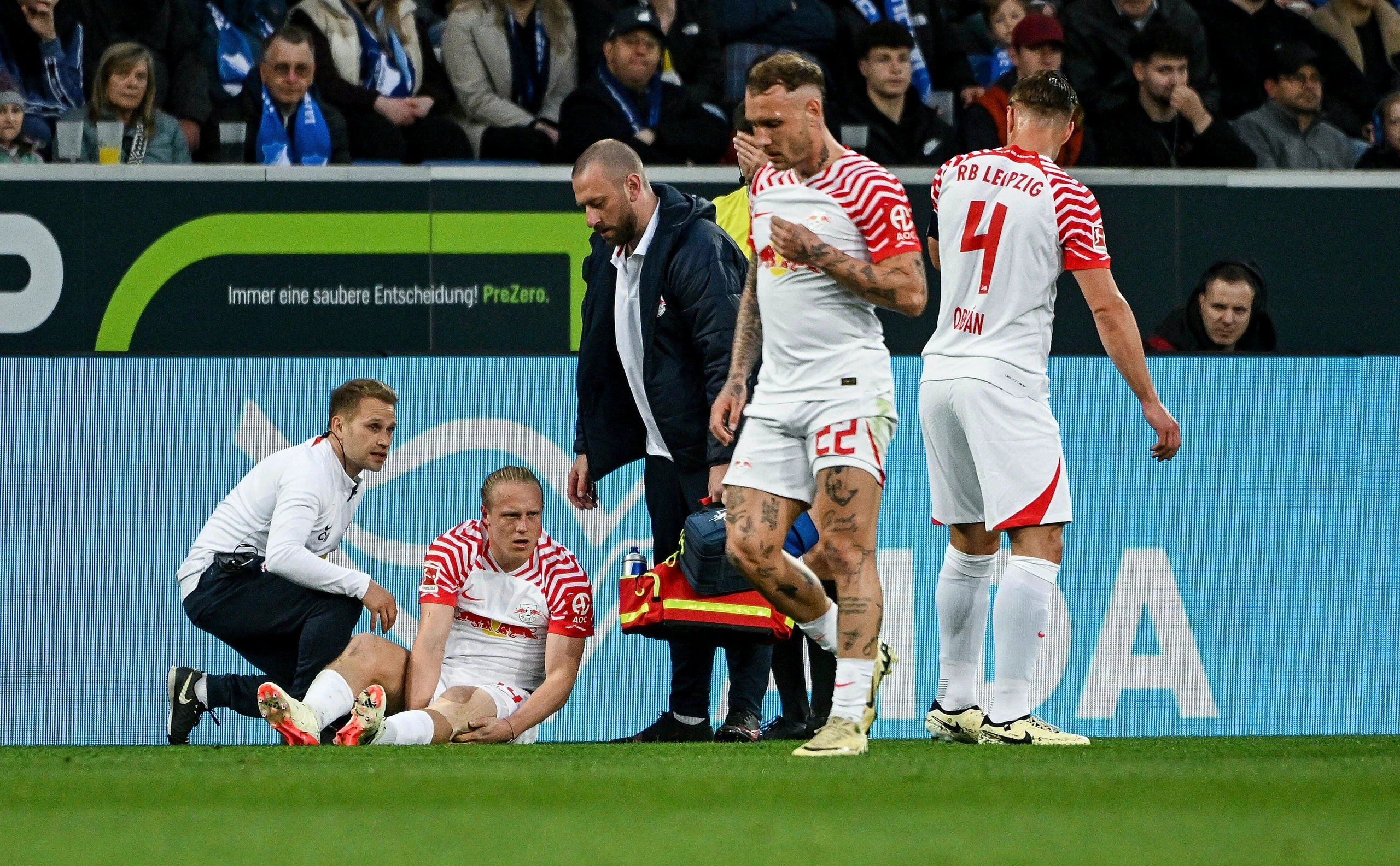 © Hasan Bratic / dpa Picture Alliance / picturedesk.com Blurred image background