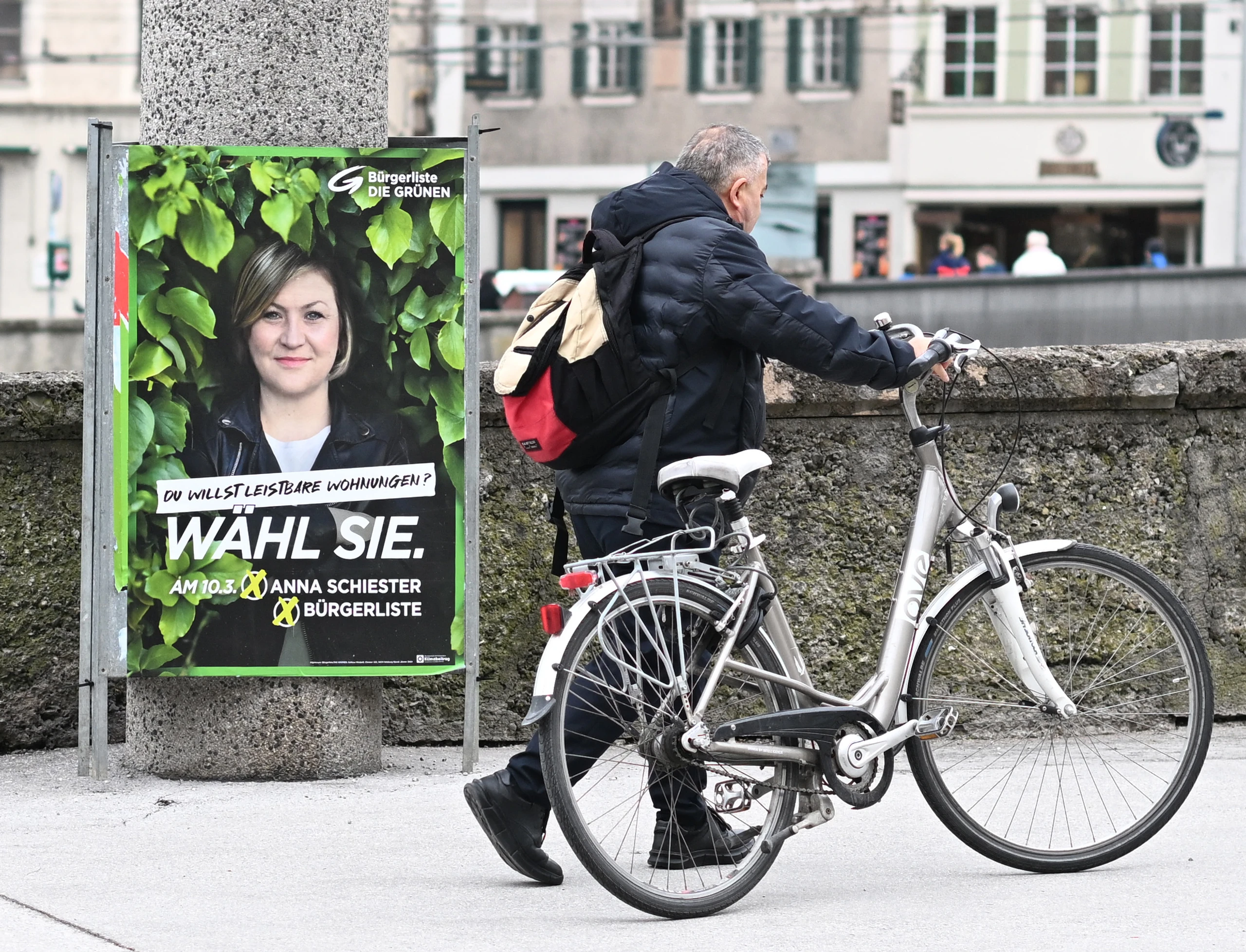 © APA/Barbara Gindl Blurred image background