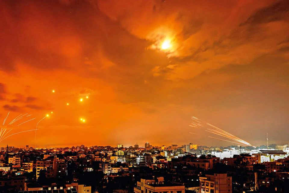 Israel - Panik vor dem Flächenbrand