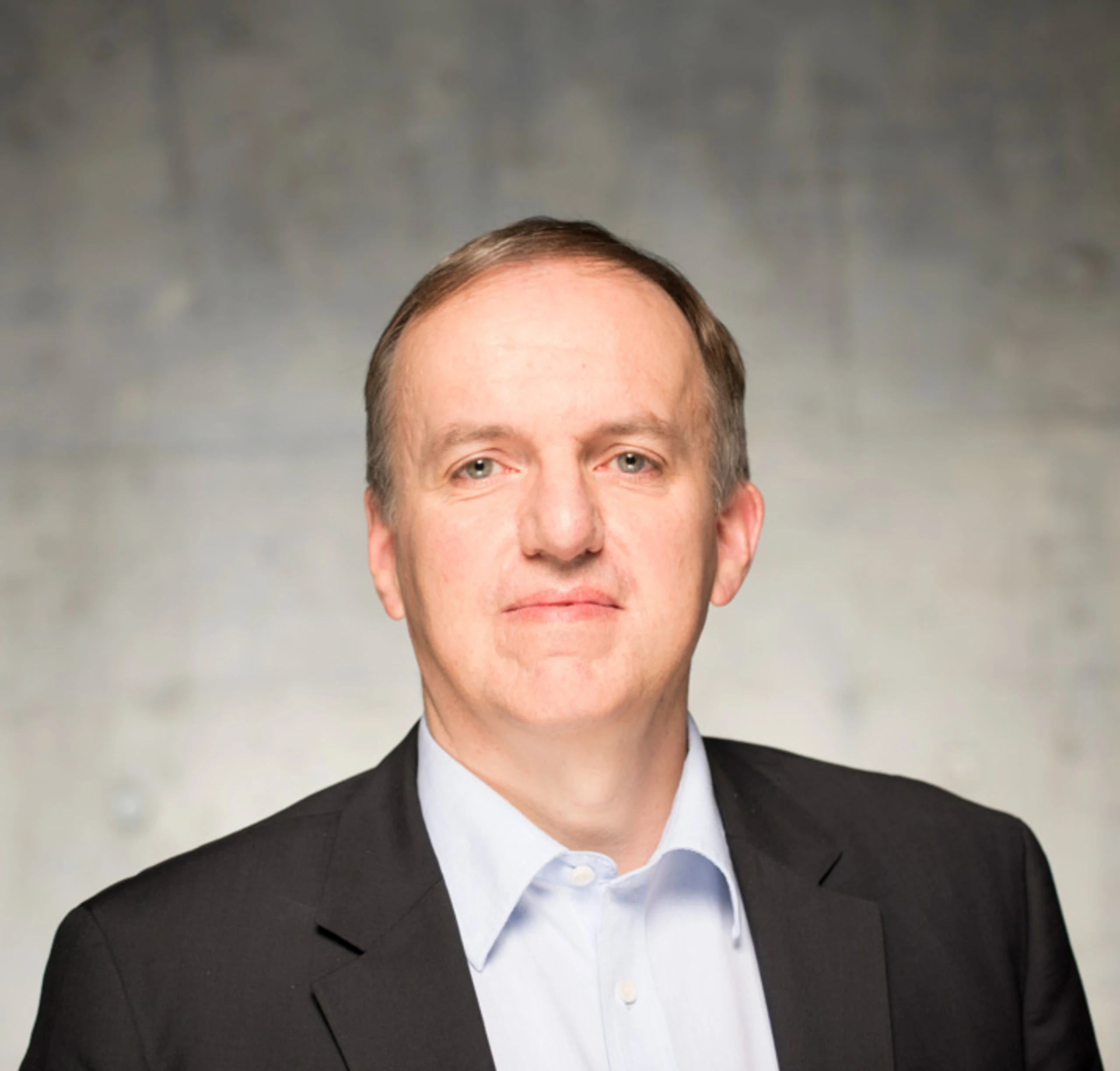 © Privat via Wikipedia Blurred image background