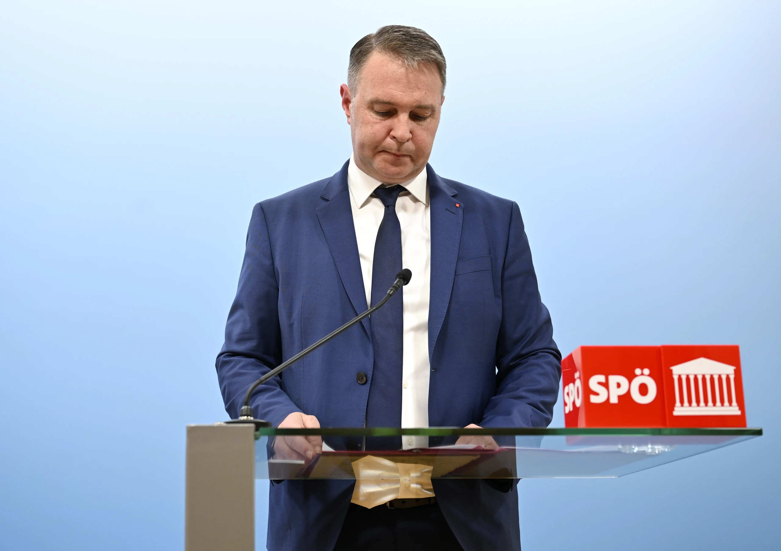Alarmstufe Dunkelrot [Politik Backstage]