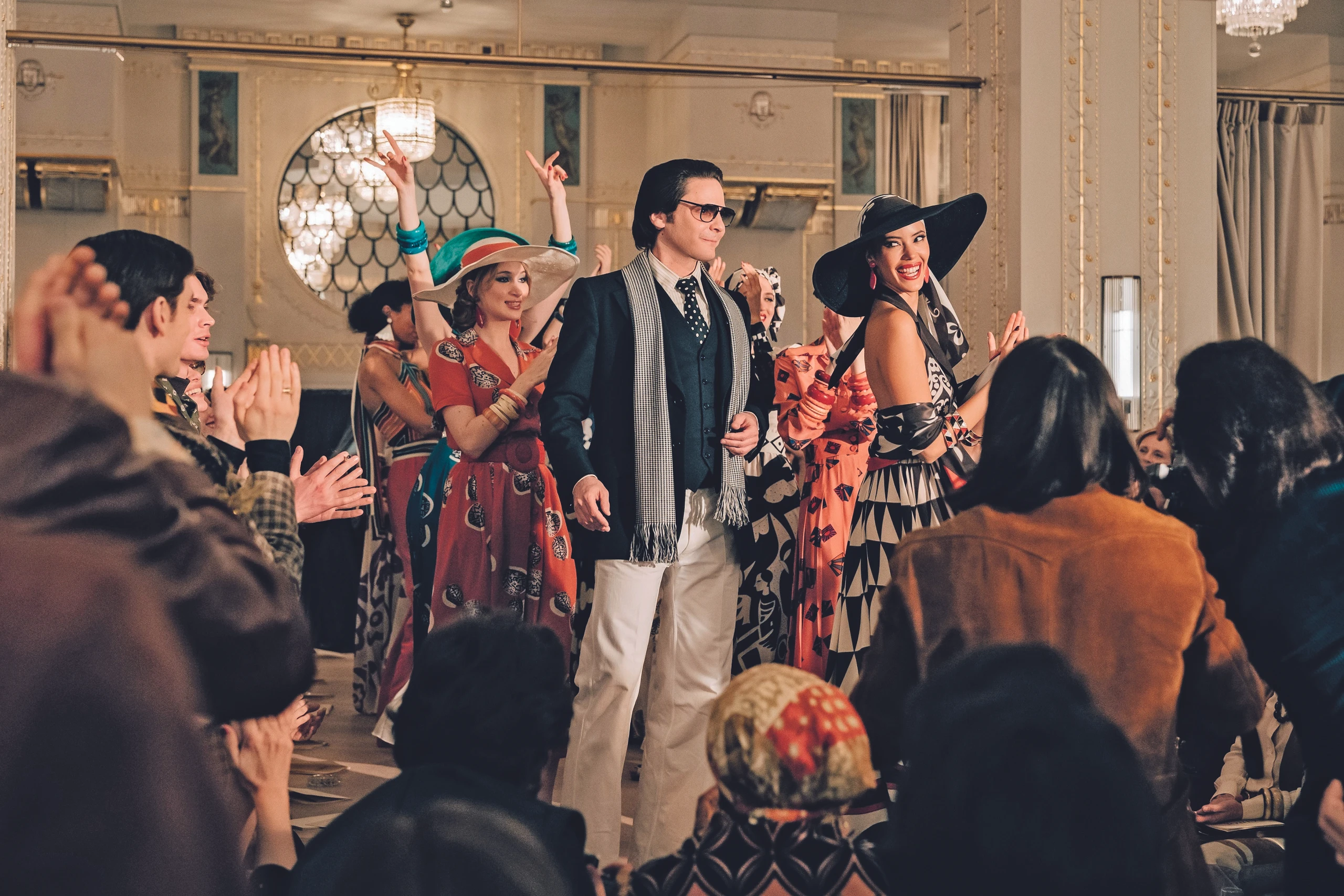 © Caroline Dubois Blurred image background