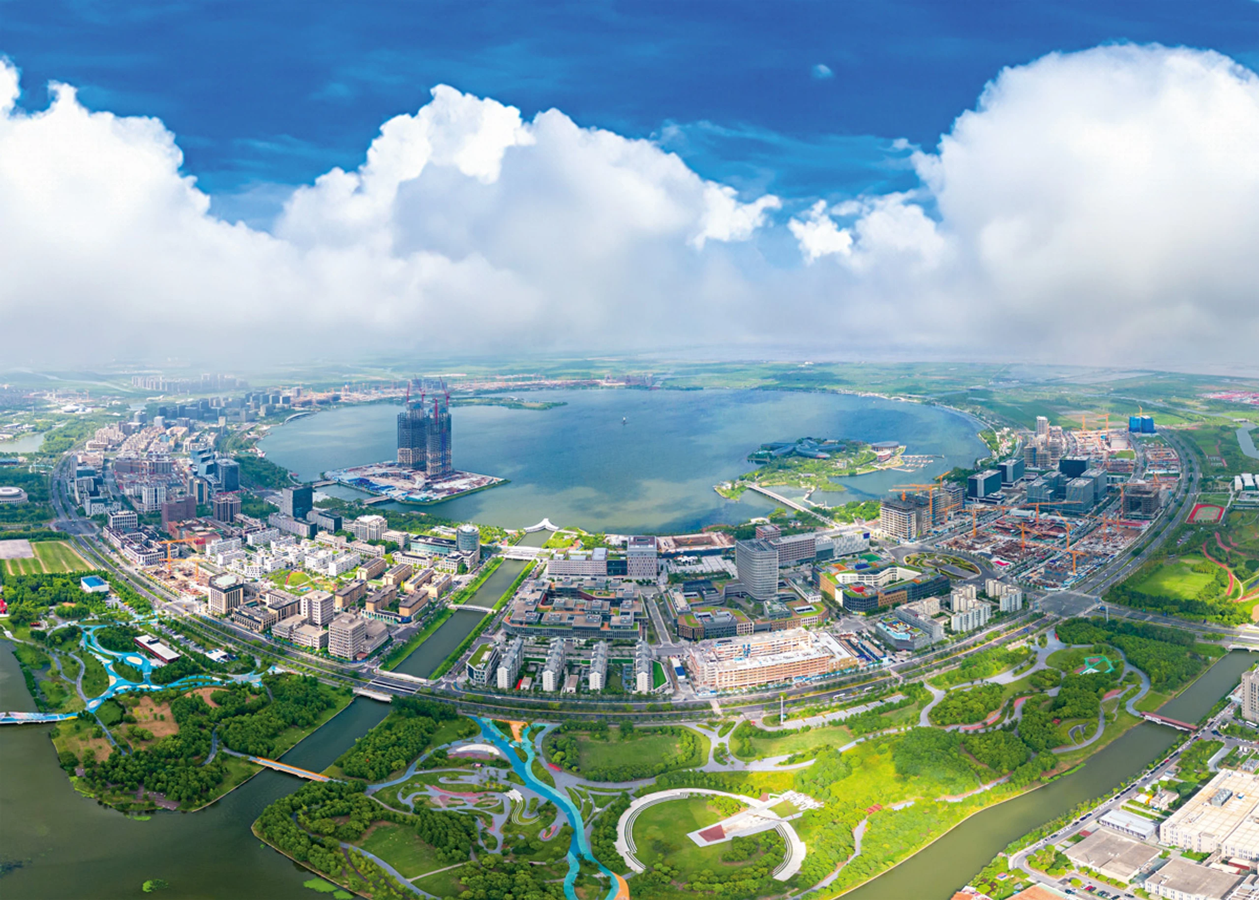 Lingang, eine Retortenstadt, die mit 873 Quadratkilometern fast doppelt so groß wie Wien ist, gilt als das Silicon Valley von China.