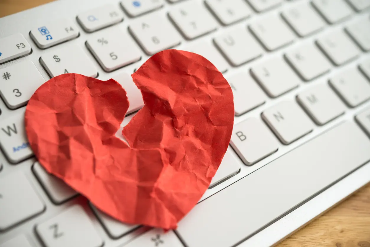 Love Scam