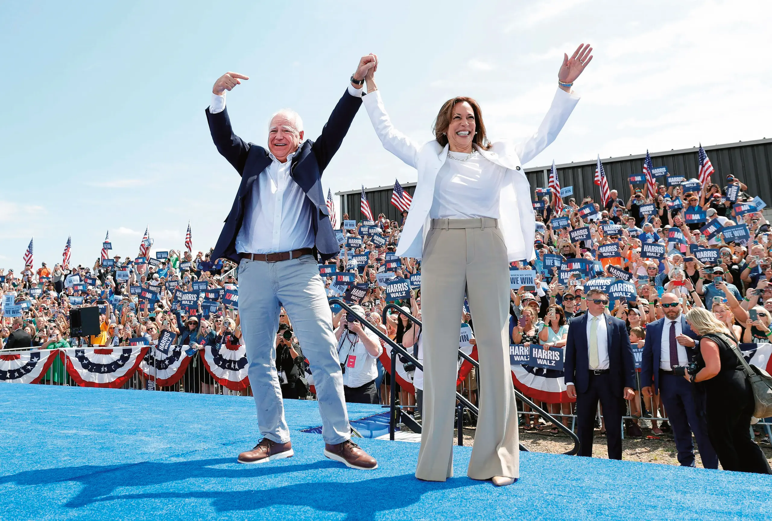 Kamala Harris und Tim Walz