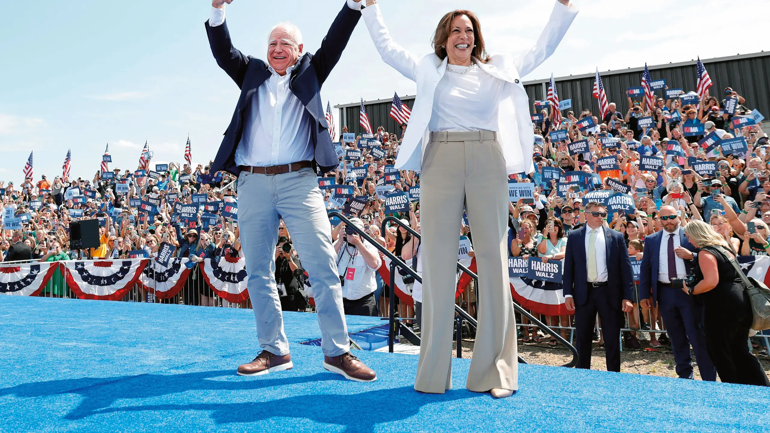 Kamala Harris und Tim Walz