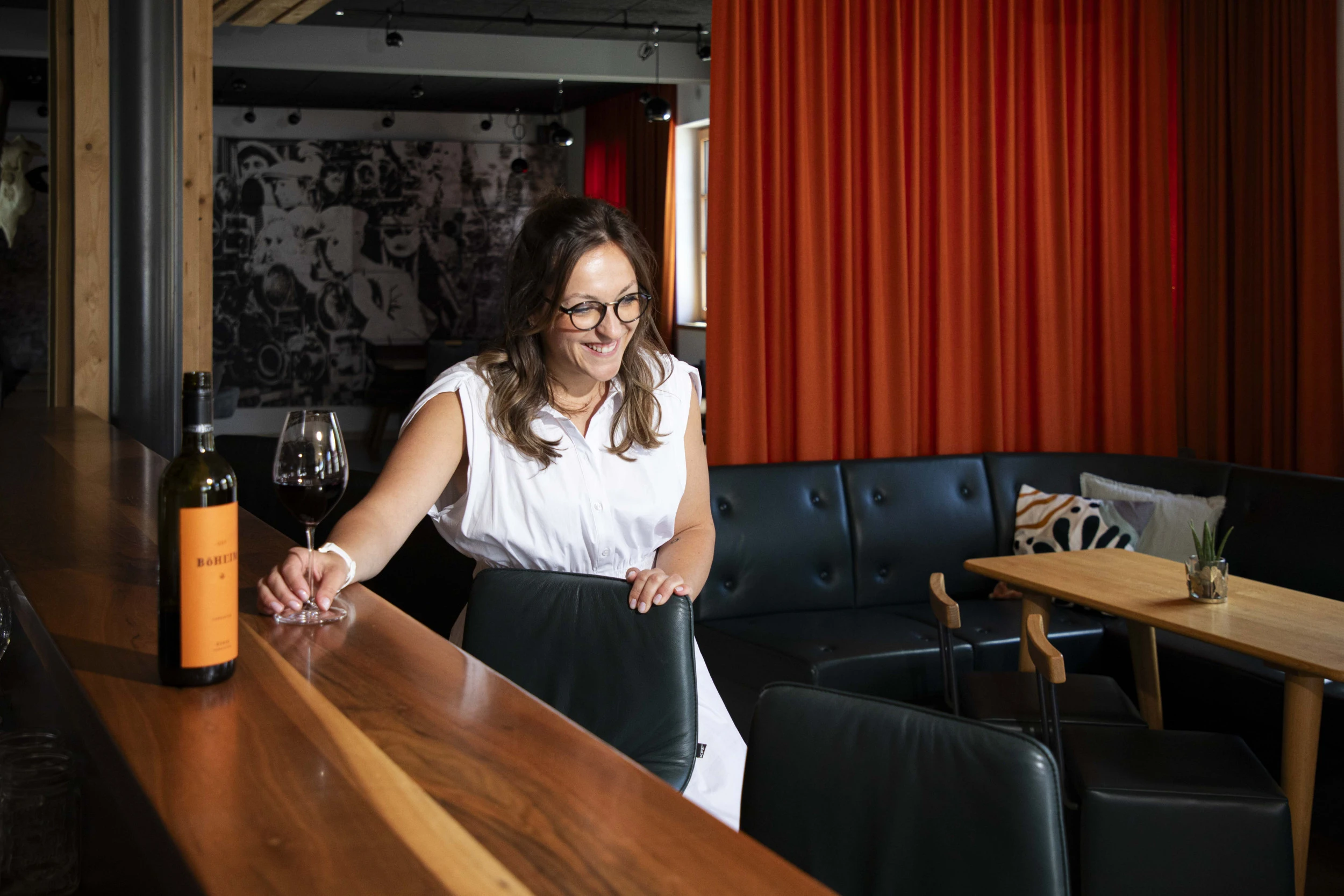 © Elke Mayr Blurred image background