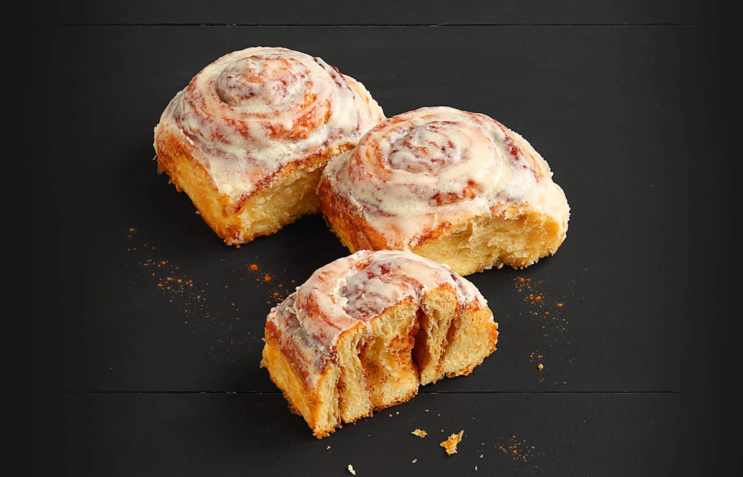 © Der Mann Blurred image background