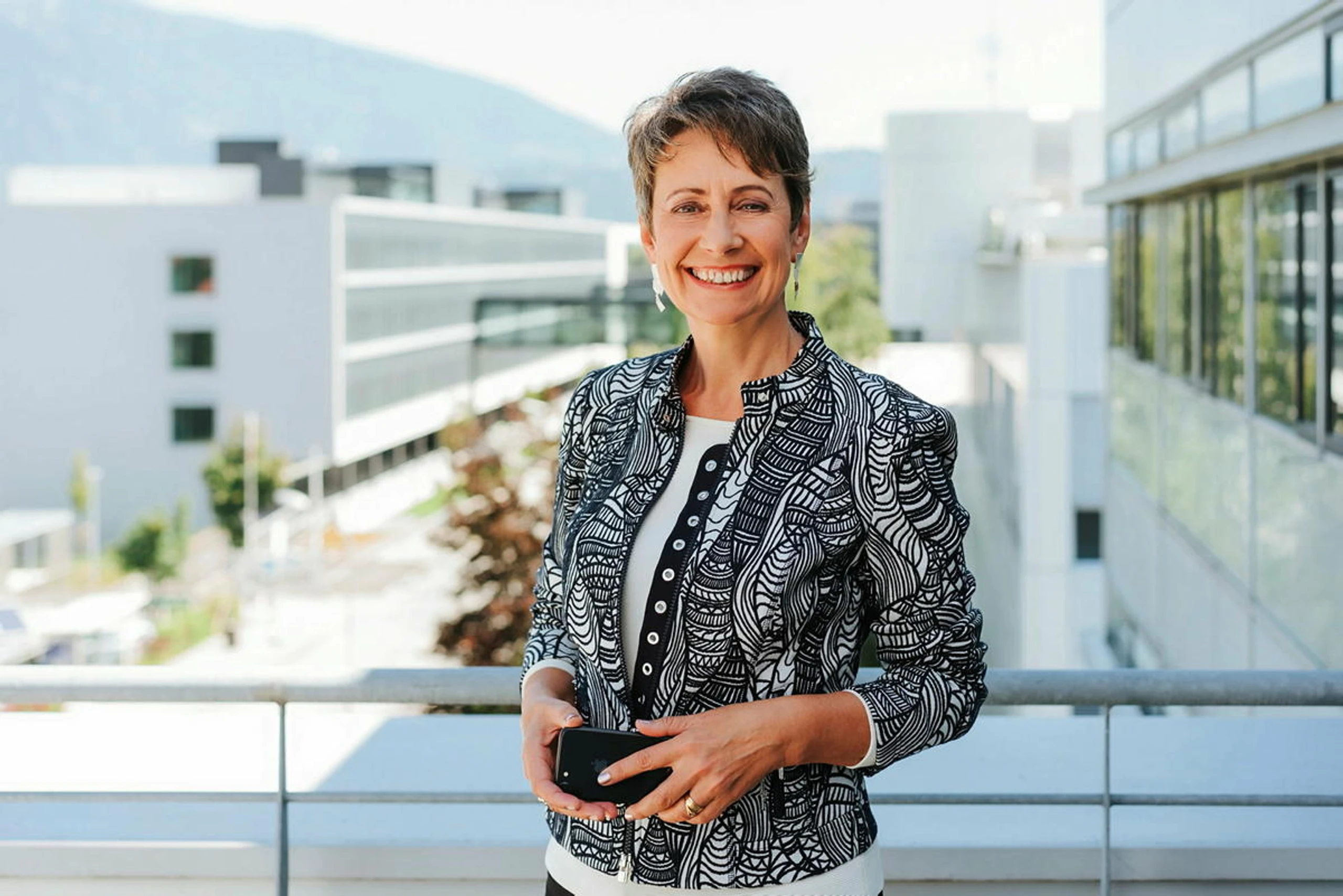 Sabine Herlitschka: „Lernen von jenen, die anderer  Meinung sind“