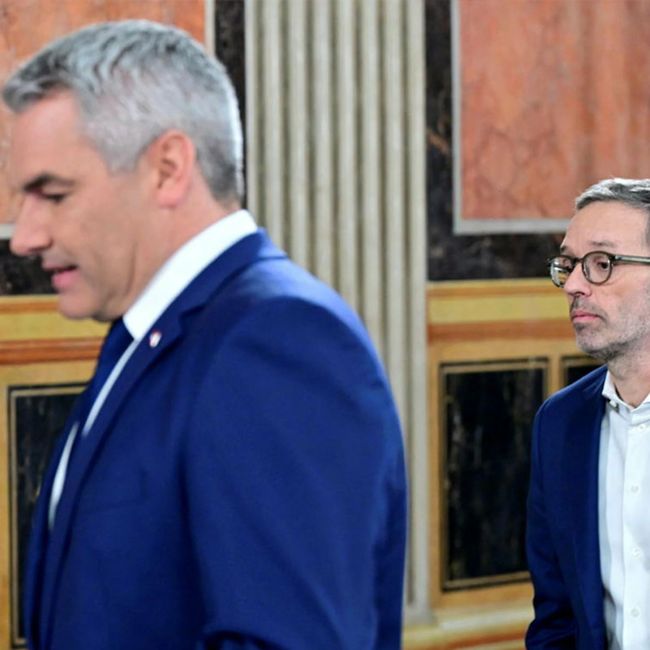 2nd OPINION: Wir bleiben Kanzler