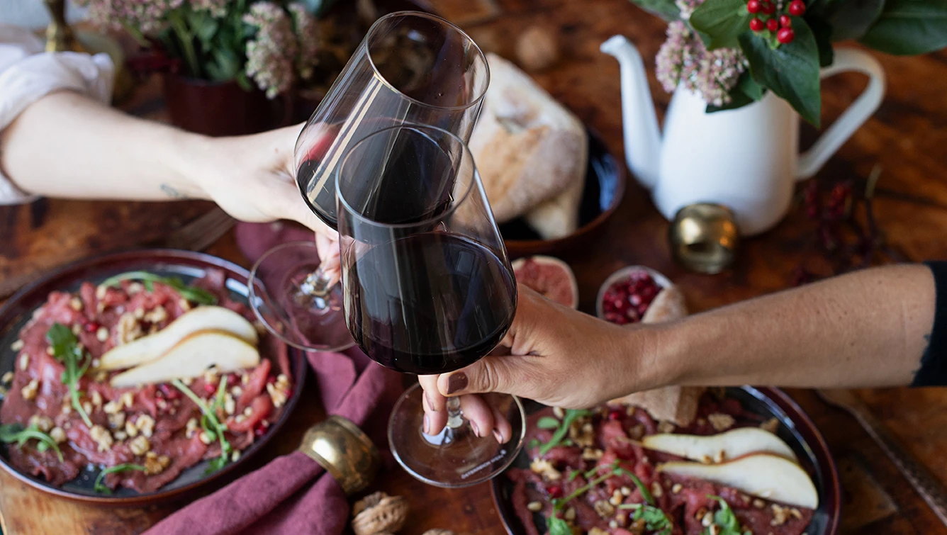 Gewinnspiel: Herbstgenuss mit österreichischem Rotwein