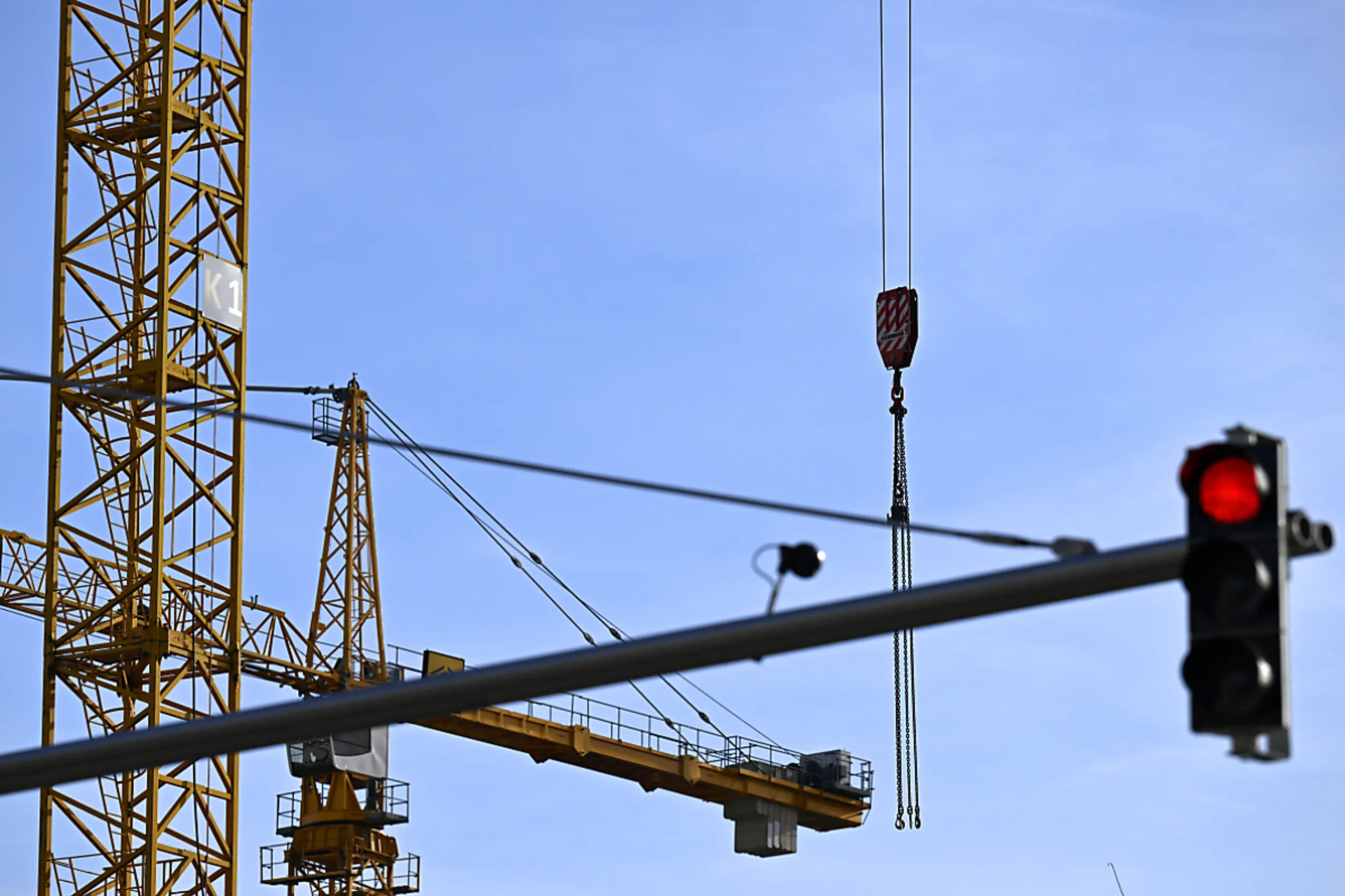 Eine Baustelle ist derzeit auch die konjunkturelle Lage in Österreich