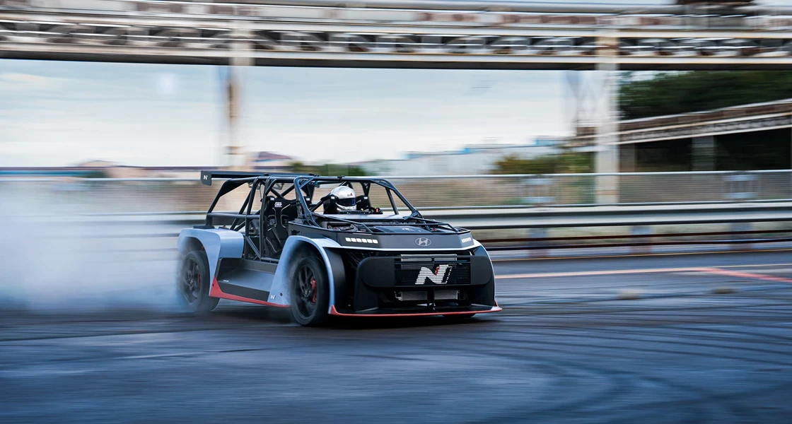 Hyundai N präsentiert den RN24