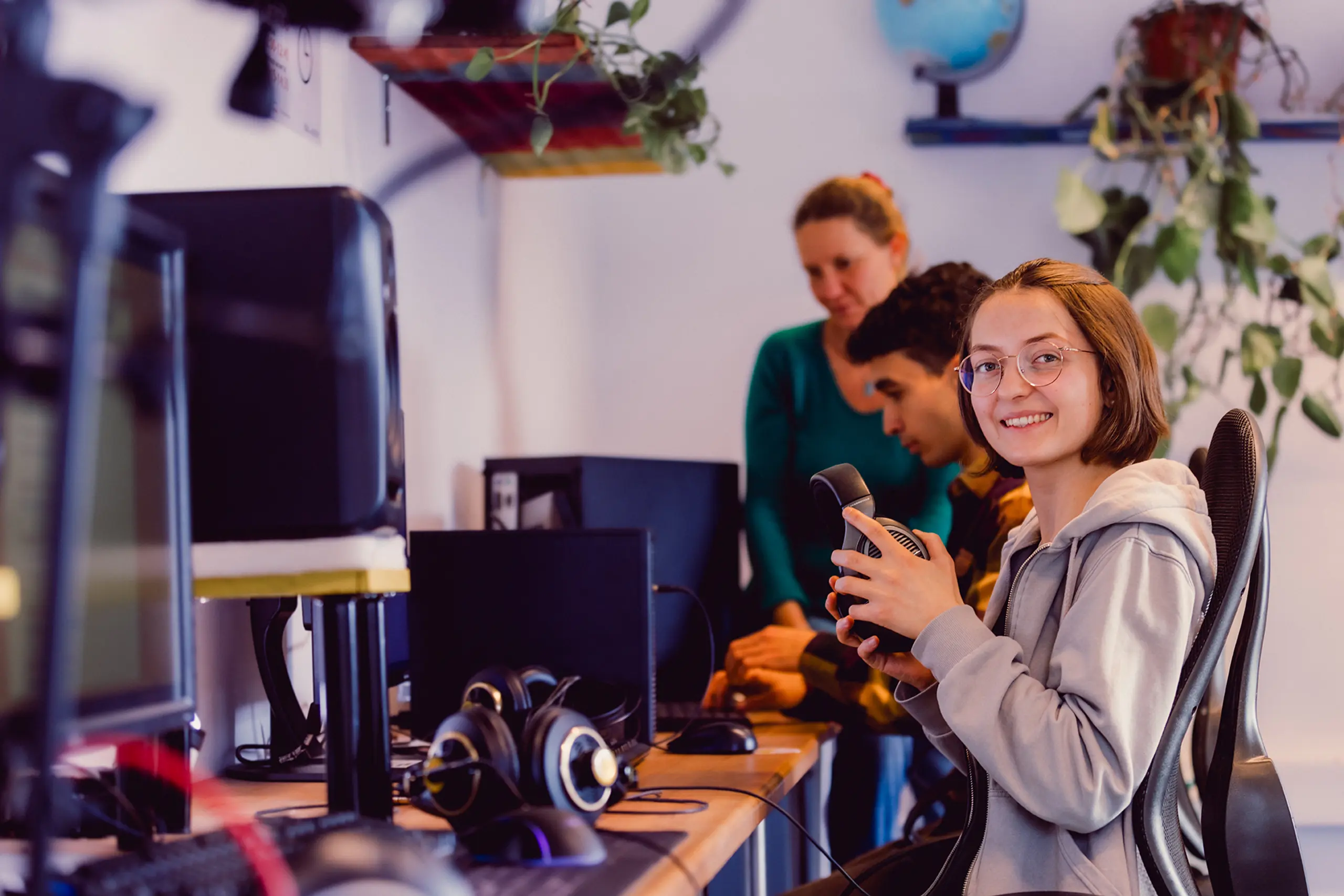 Ausbildung finden. Arbeit erhalten.