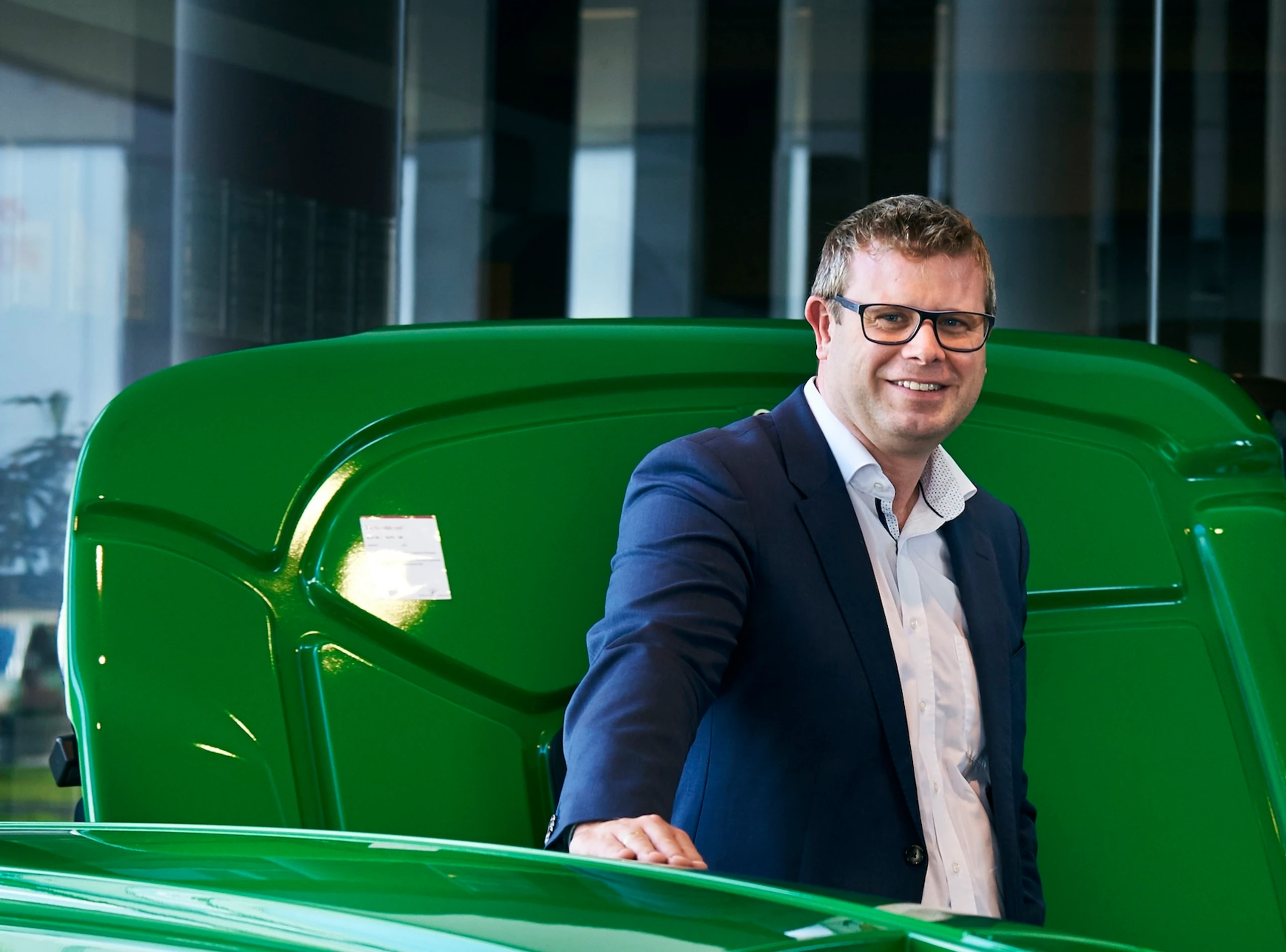 Autozulieferer Polytec: Im Auge des Taifuns