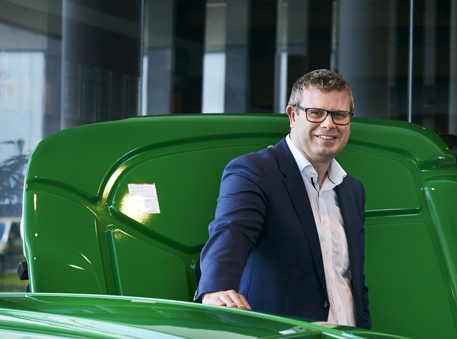 Autozulieferer Polytec: Im Auge des Taifuns