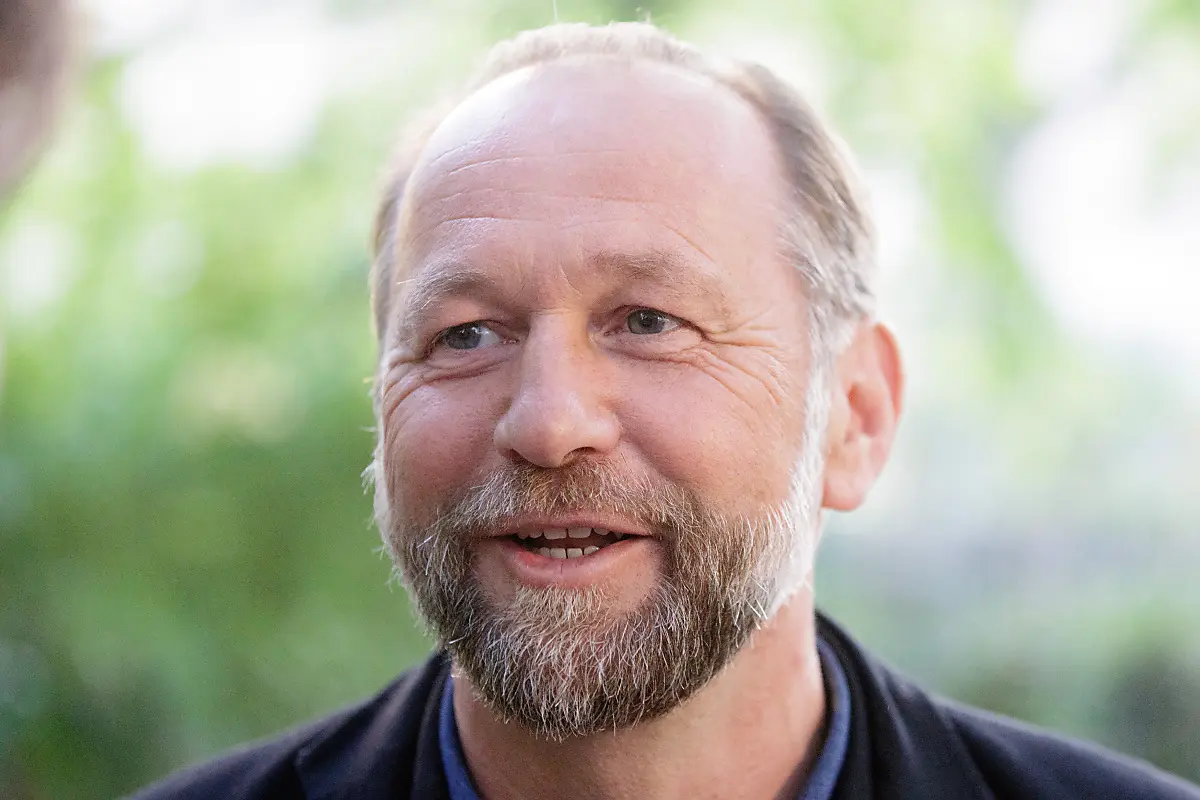 Uli Brée wird über das beliebte Krimigenre sprechen