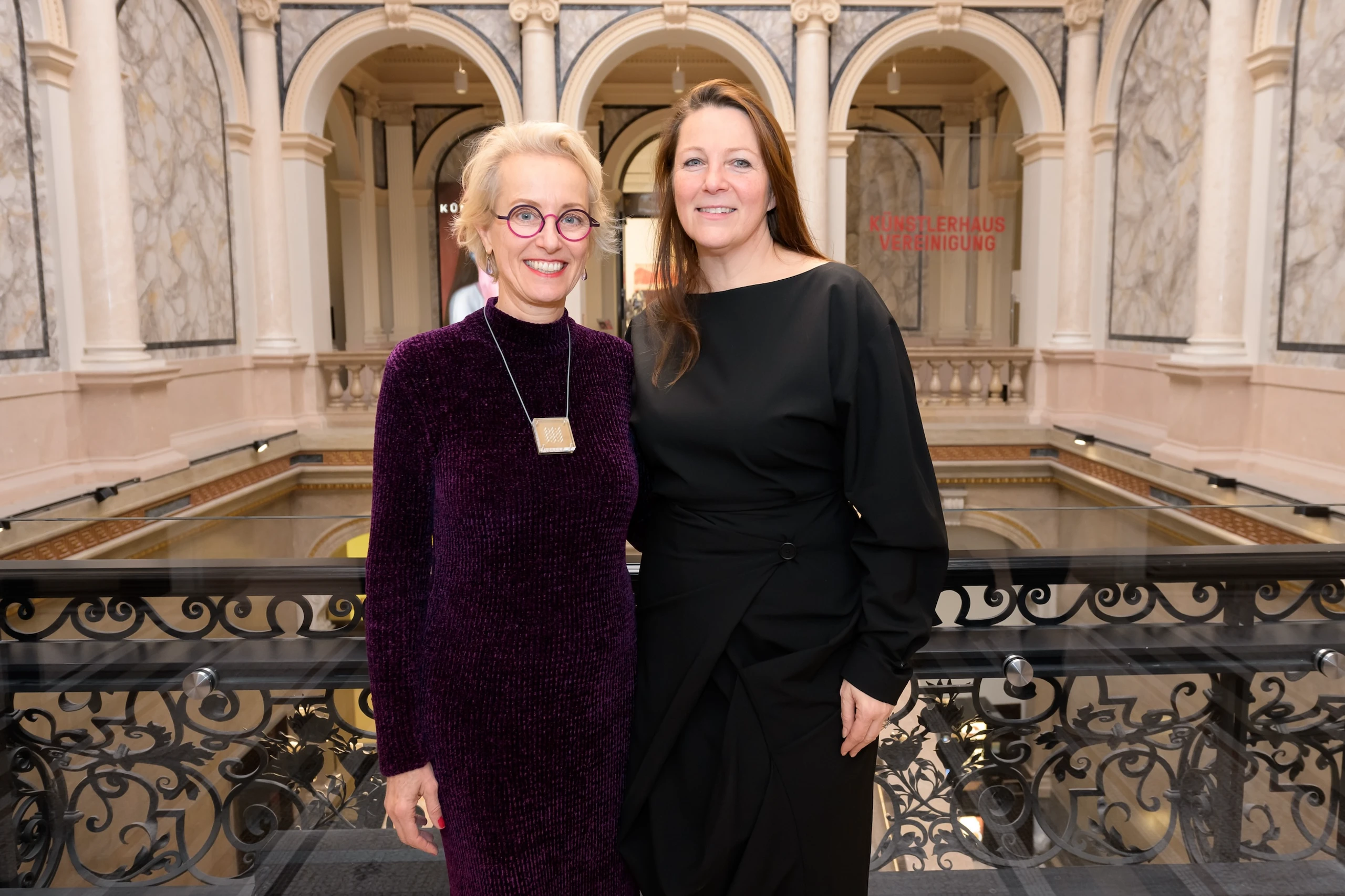 Gabriele Schor wird Ehrenmitglied der Künstlerhaus Vereinigung
