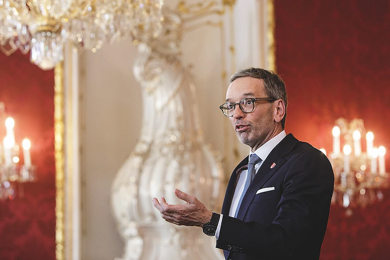 Politik Backstage: „Machen wir Österreich wieder gemeinsam groß“