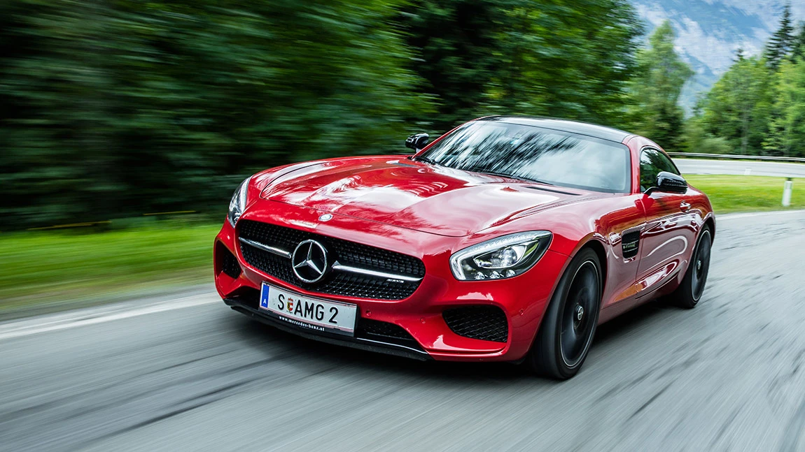mercedes-amg gt s 2015 rot vorne front kühlergrill scheinwerfer