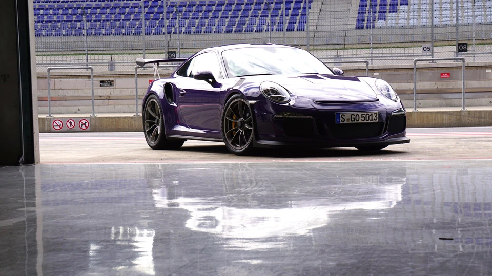 Supertest 2015: Porsche Cayman GT4 vs. 911 GT3 RS