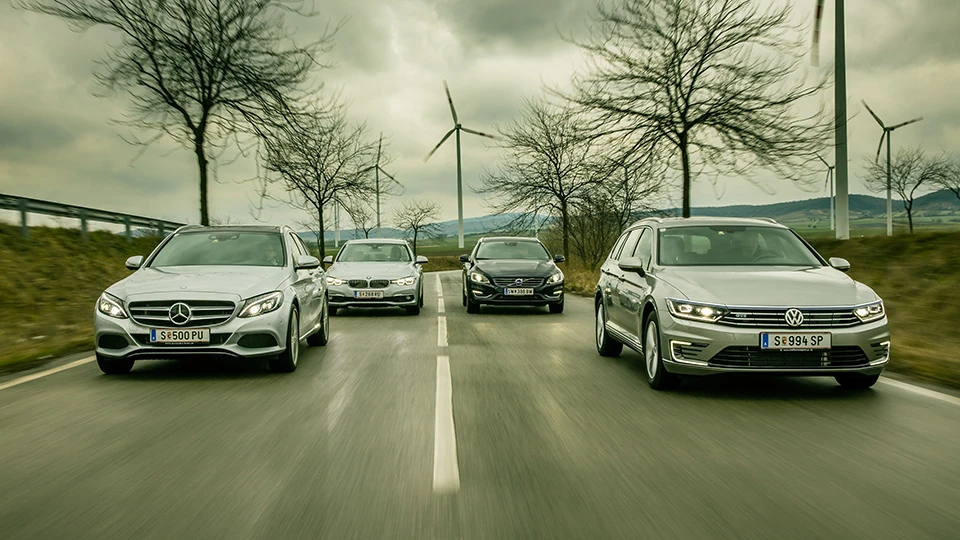 Der Sonne entgegen: BMW 330e - Mercedes C 350E - VW Passat GTE - Volvo V60 Plug In